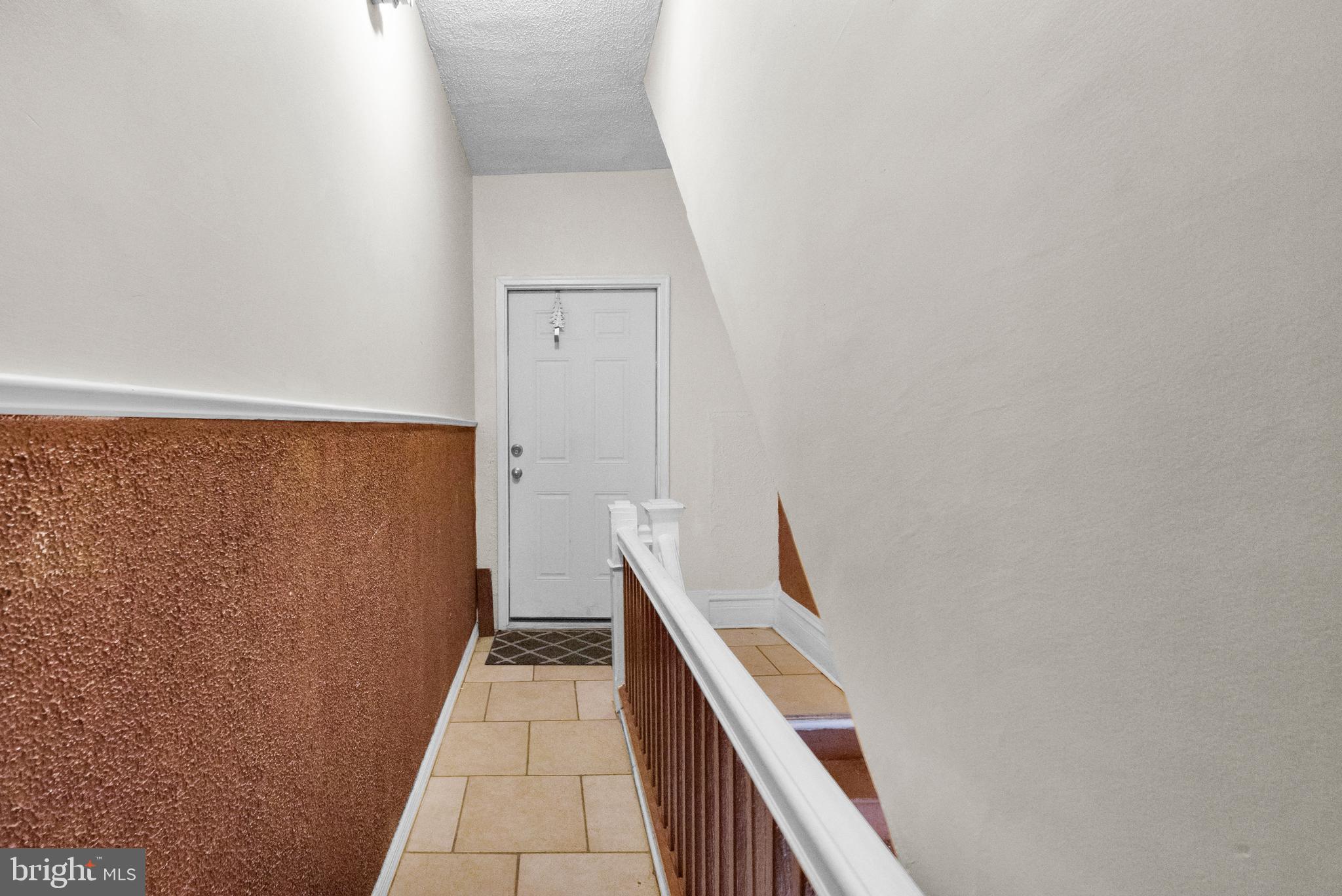 135 N 8TH STREET