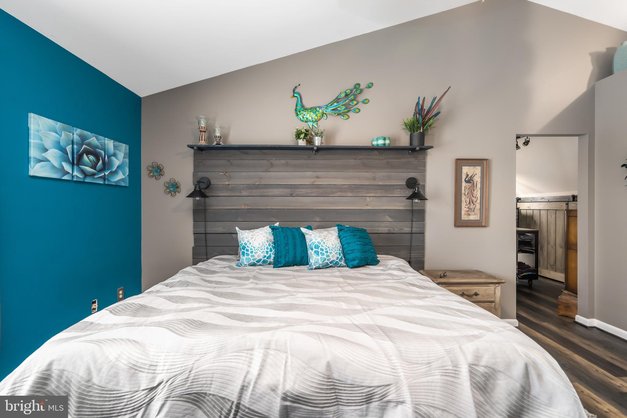 BLUE RIDGE MANOR - Residential