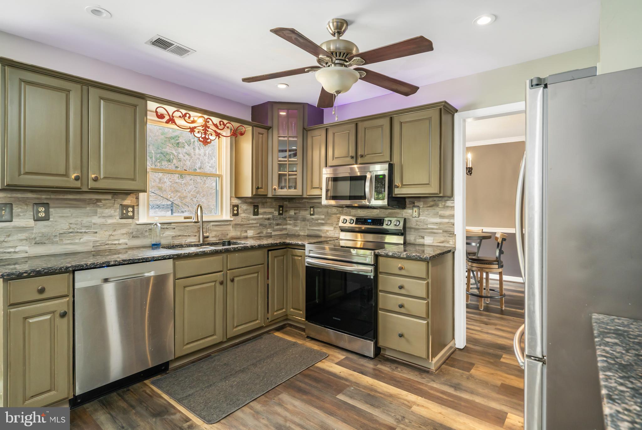 BLUE RIDGE MANOR - Residential