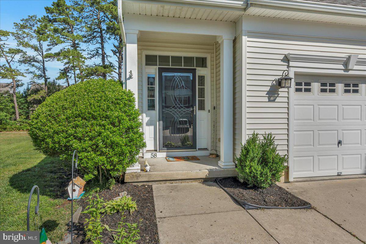 58 MEADOW CIRCLE