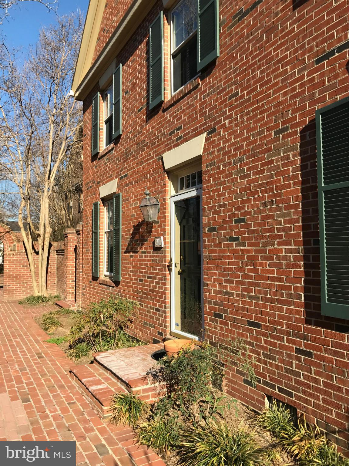 ARCH HALL - Residential Lease