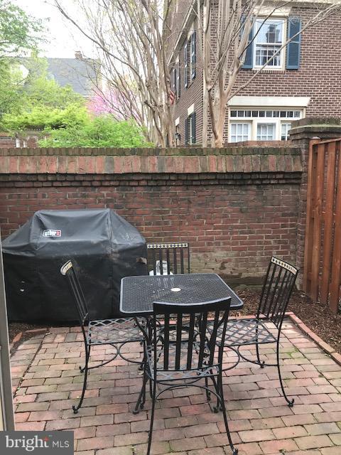 ARCH HALL - Residential Lease