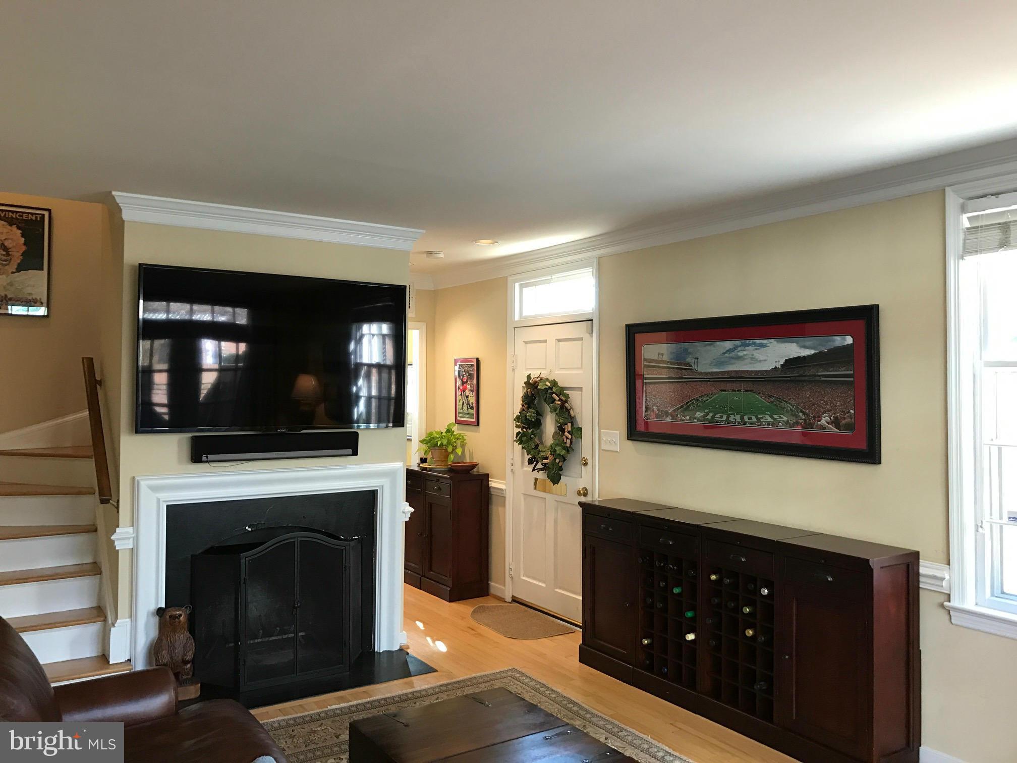 ARCH HALL - Residential Lease