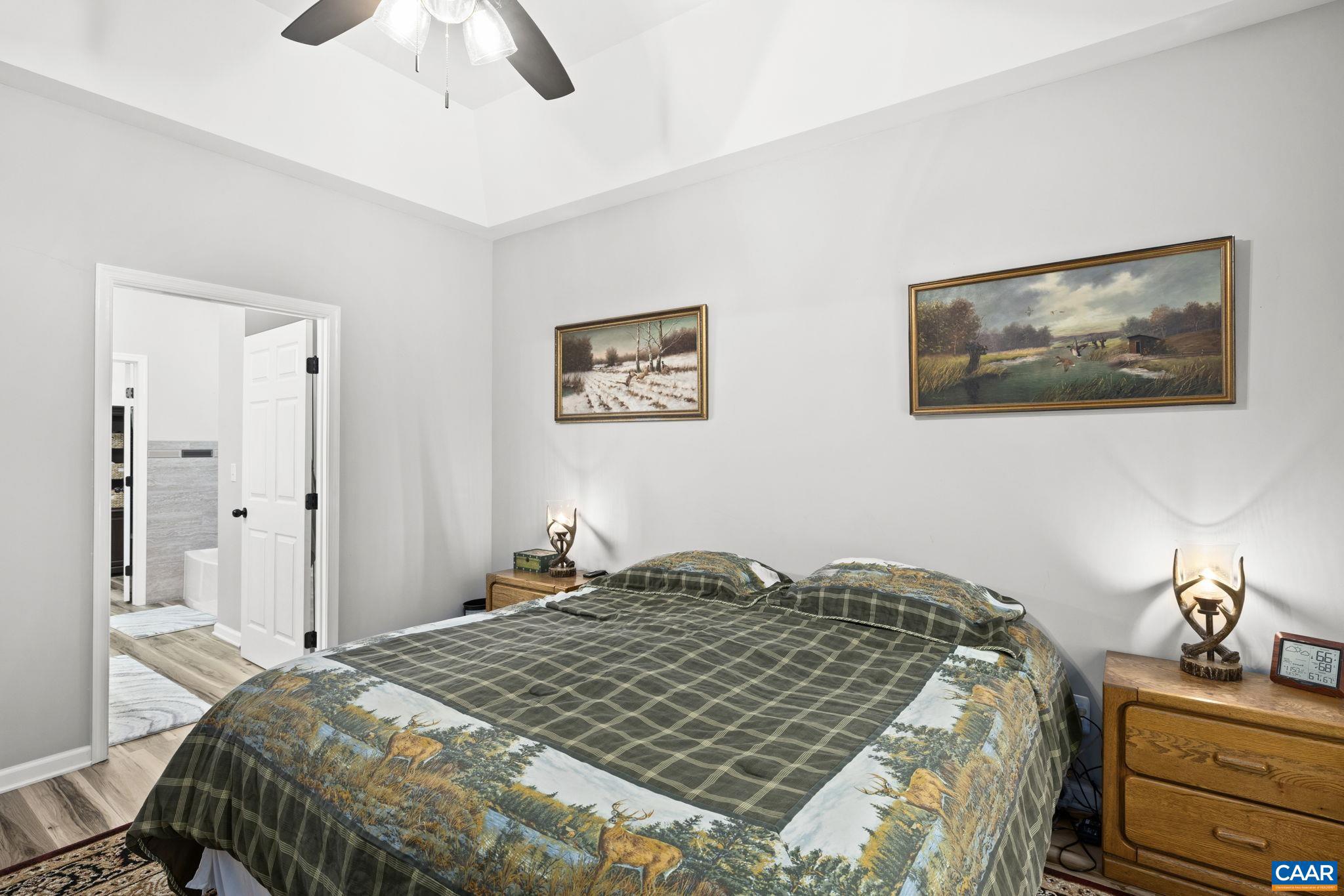 SHENANDOAH CROSSING - Residential