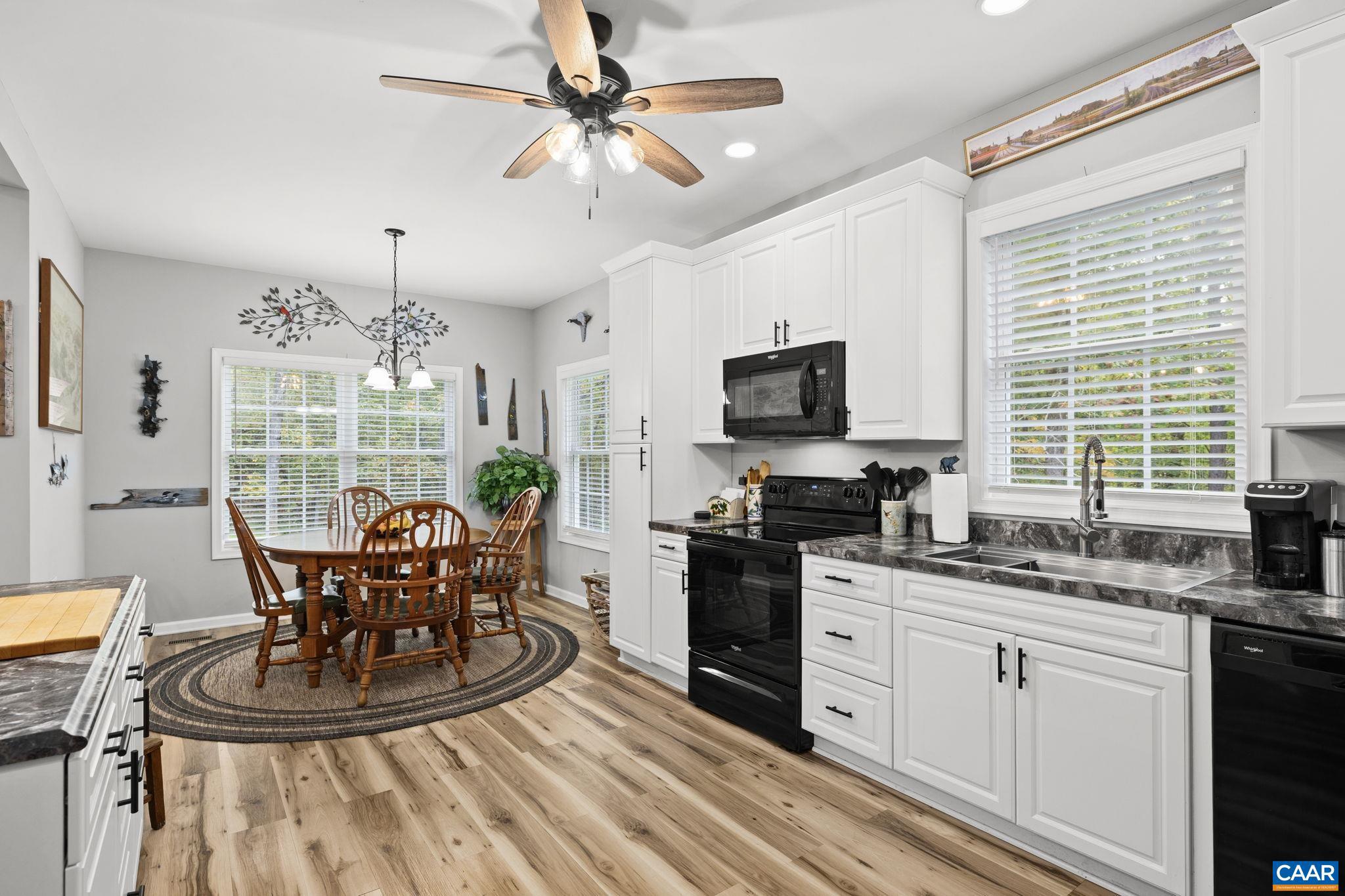 SHENANDOAH CROSSING - Residential