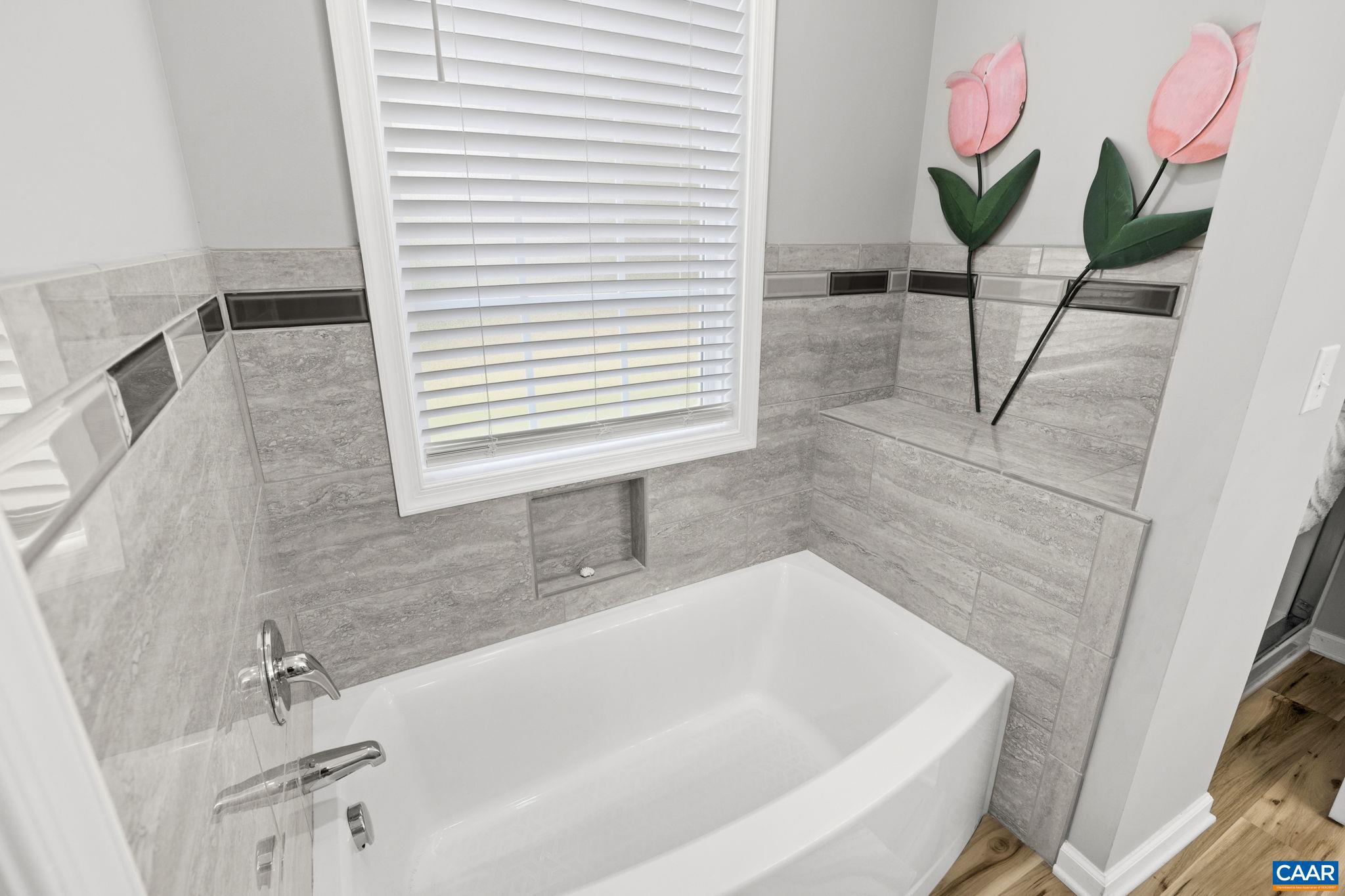 SHENANDOAH CROSSING - Residential