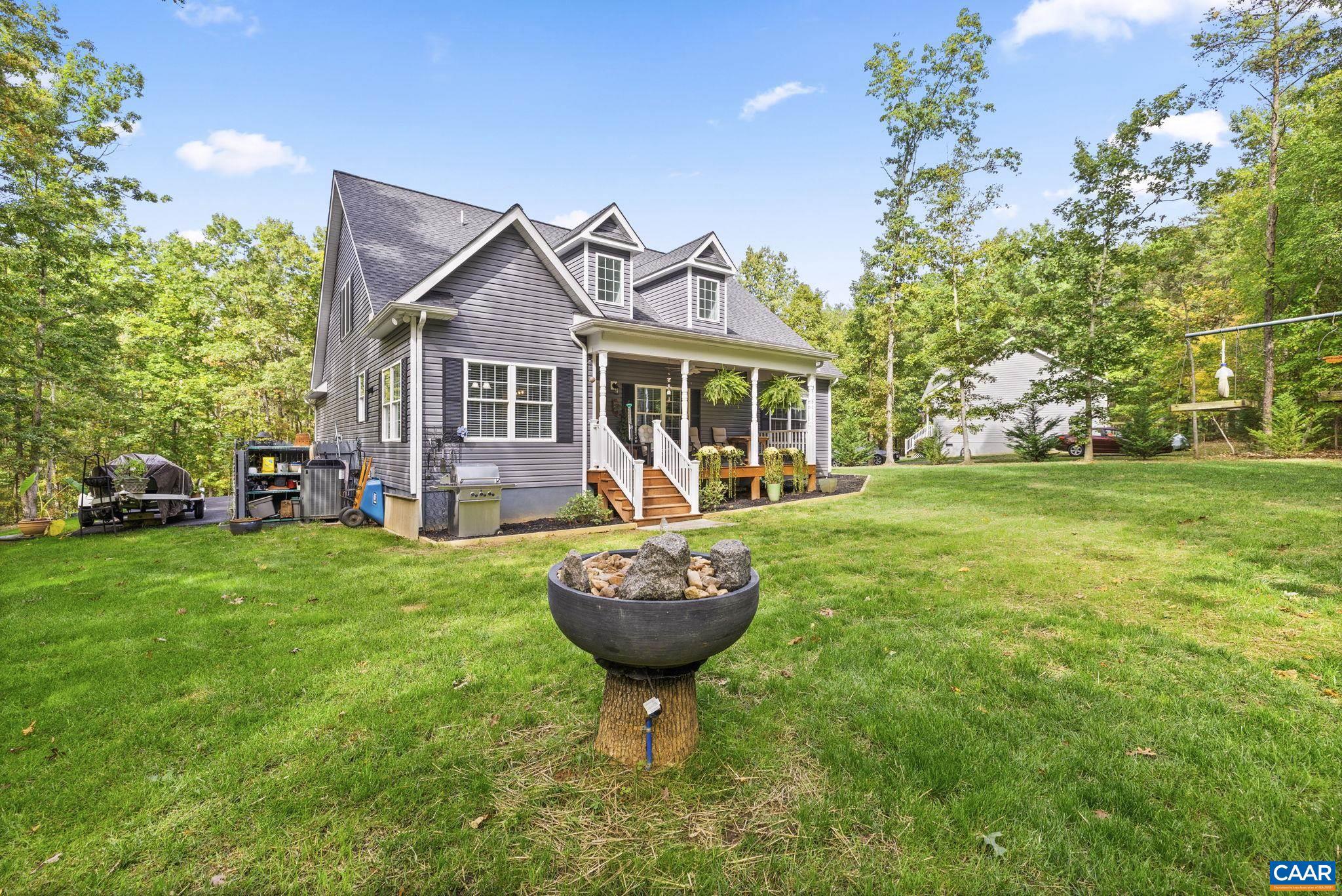 SHENANDOAH CROSSING - Residential