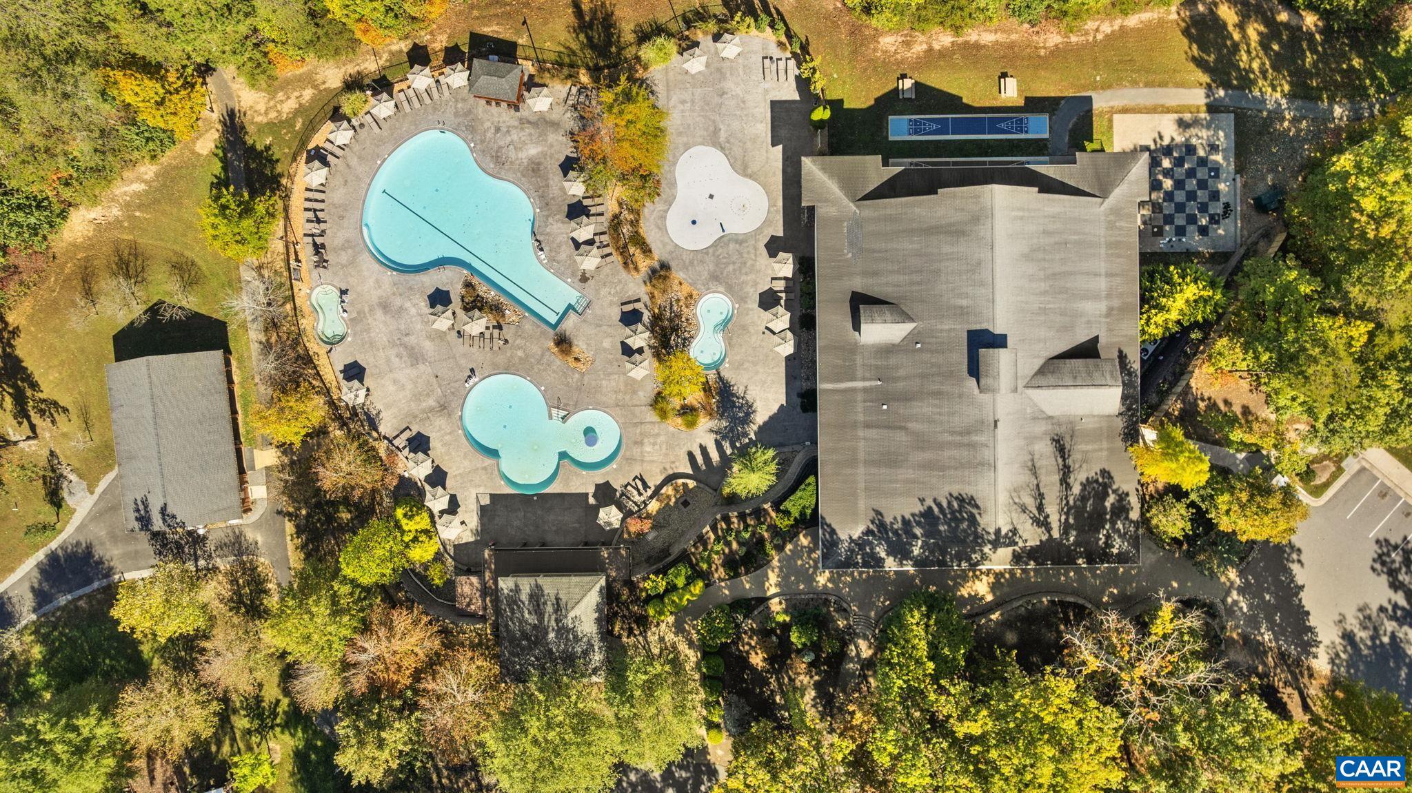 SHENANDOAH CROSSING - Residential