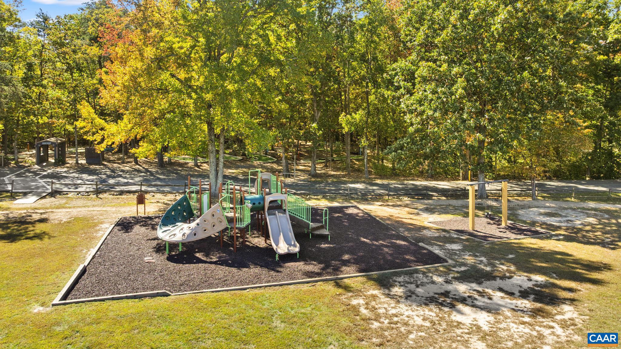 SHENANDOAH CROSSING - Residential