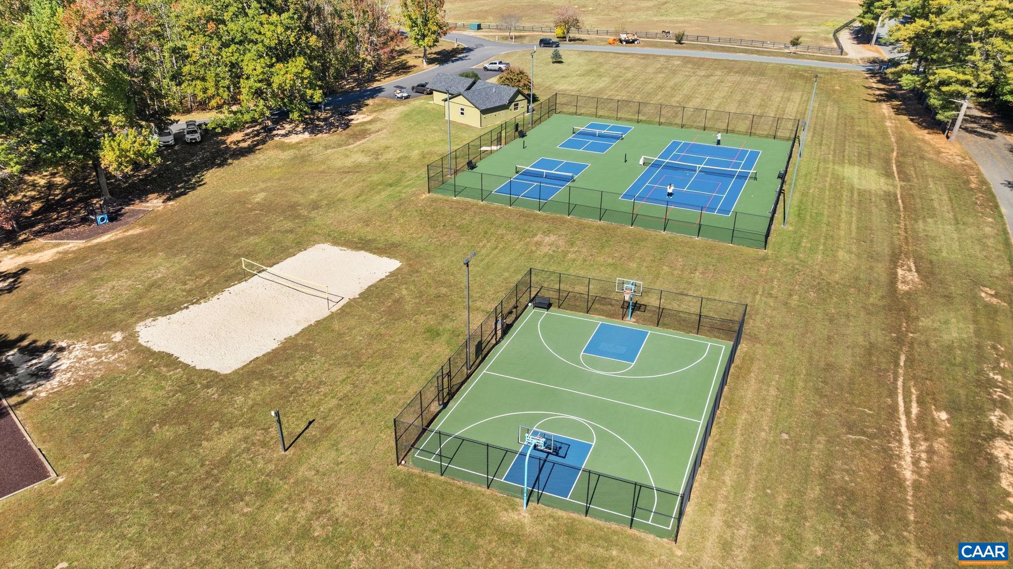 SHENANDOAH CROSSING - Residential