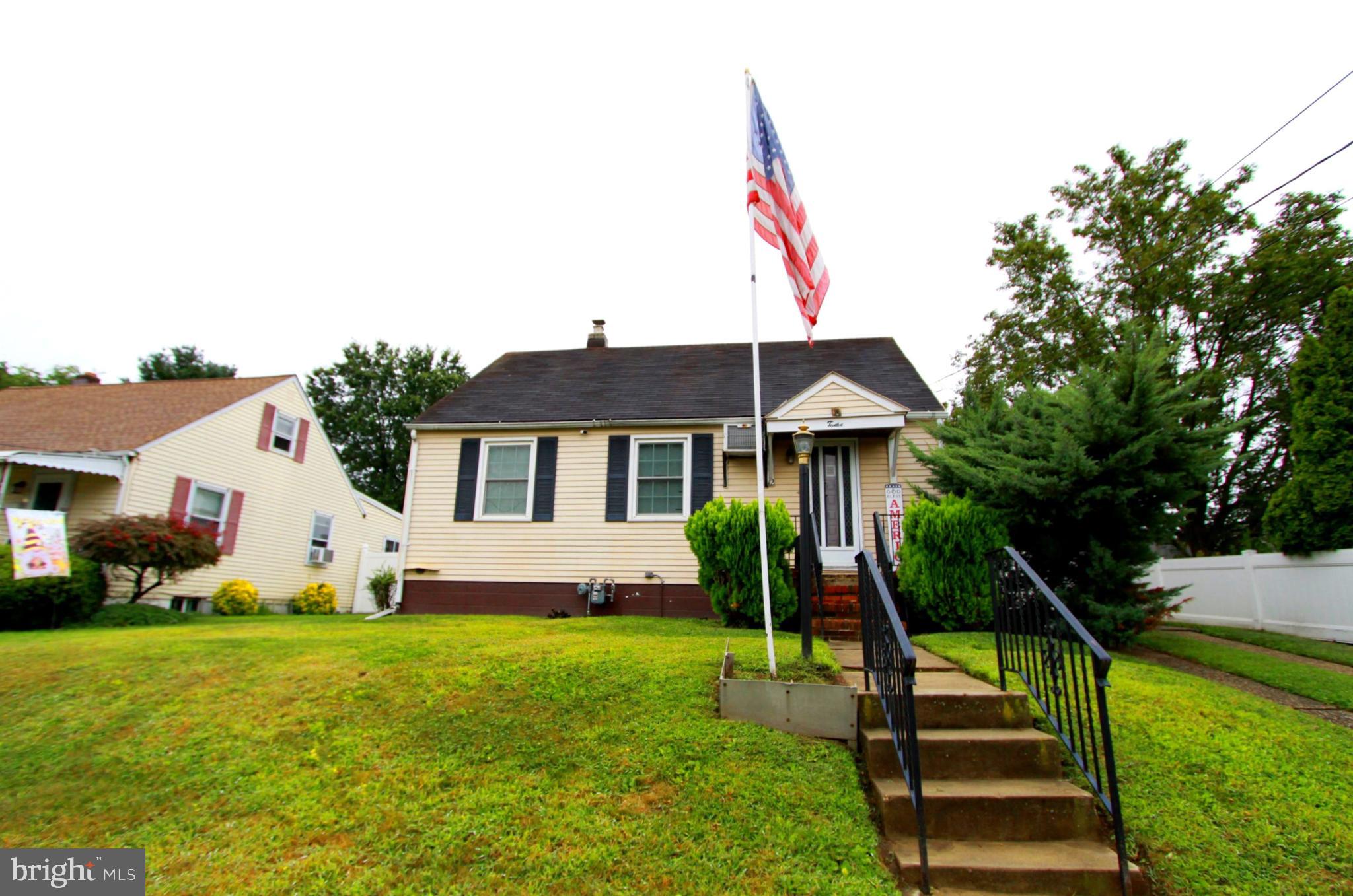 12 E 10TH AVENUE
