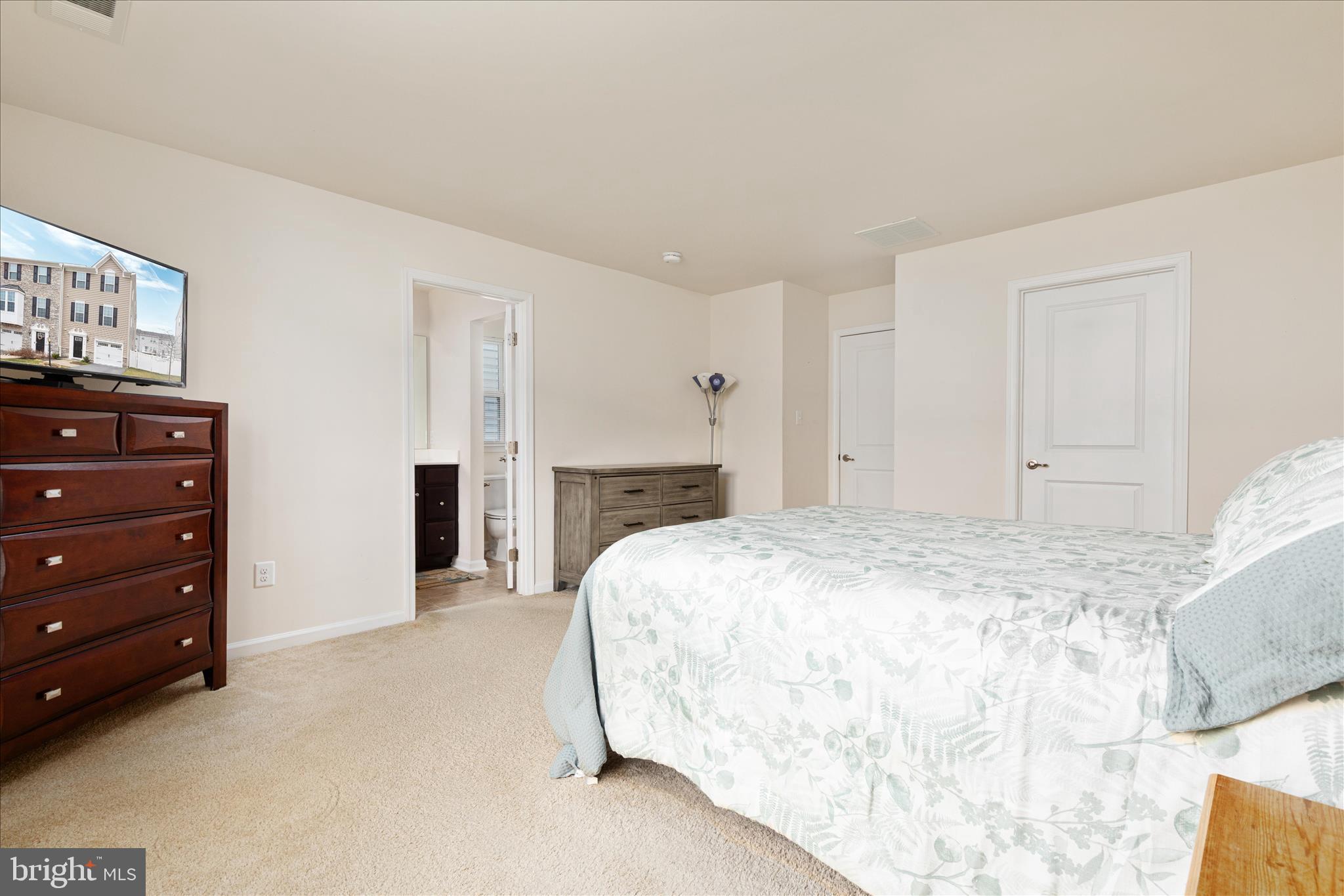 LAKE FREDERICK - Residential