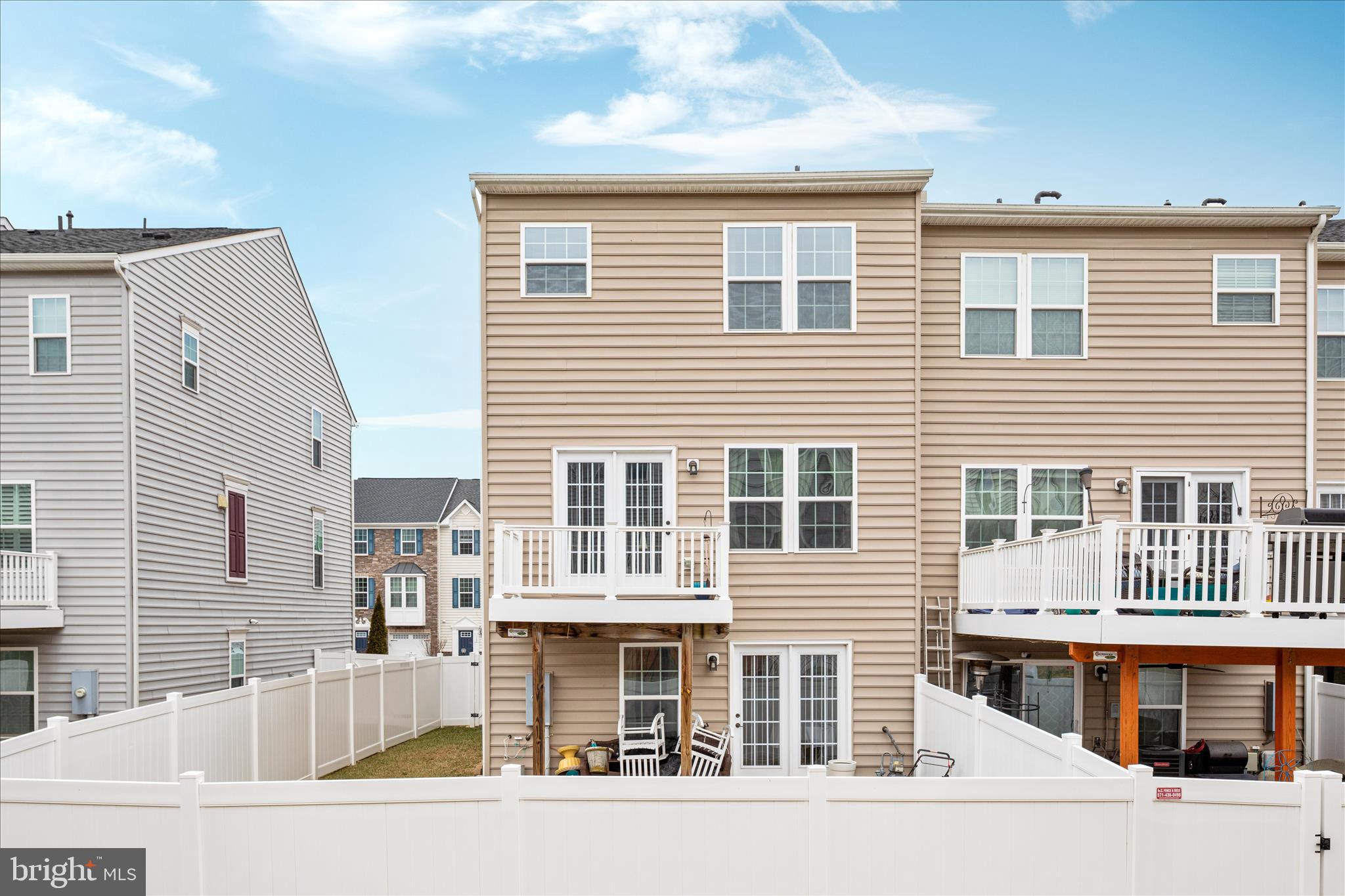 LAKE FREDERICK - Residential