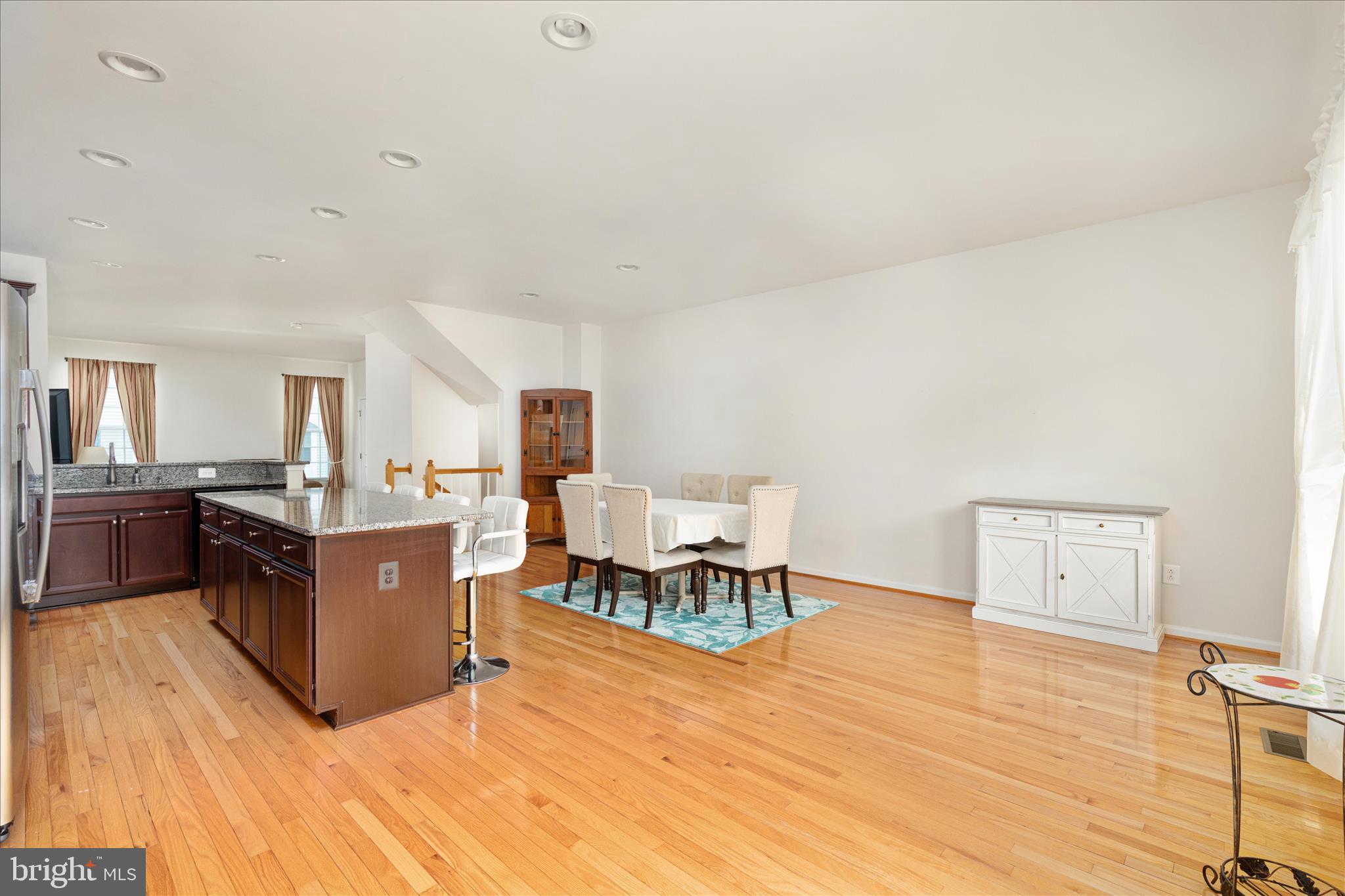 LAKE FREDERICK - Residential