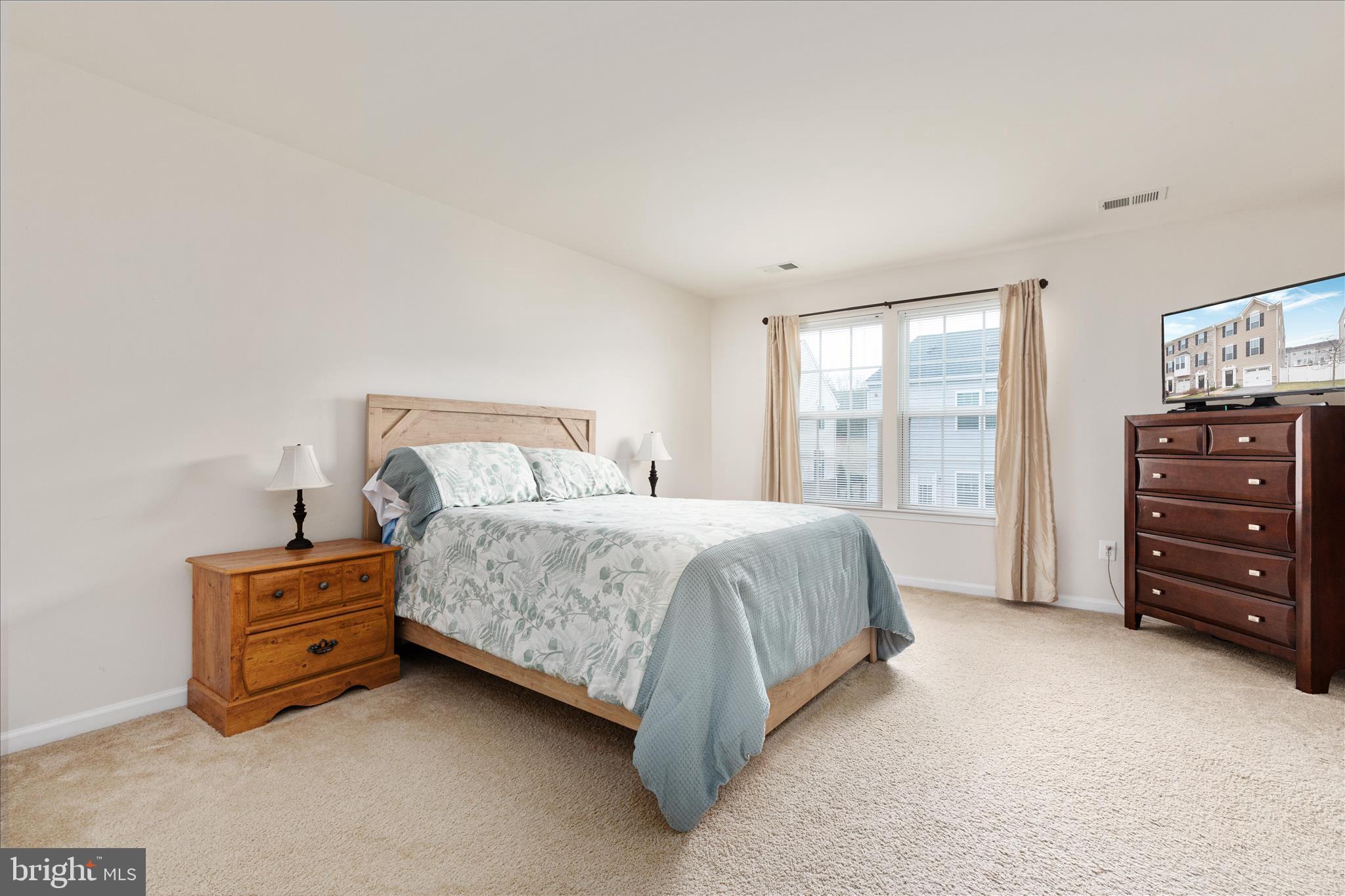 LAKE FREDERICK - Residential