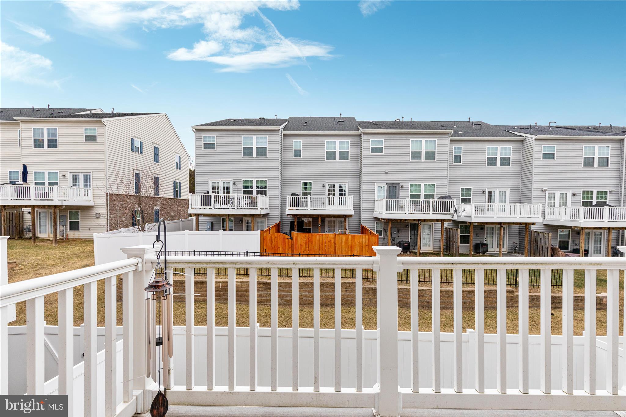 LAKE FREDERICK - Residential