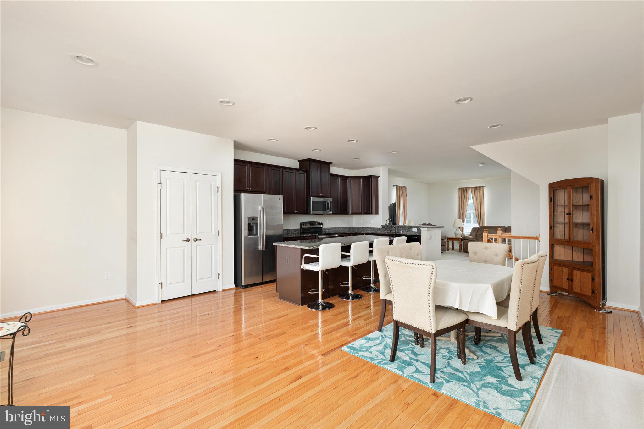 LAKE FREDERICK - Residential