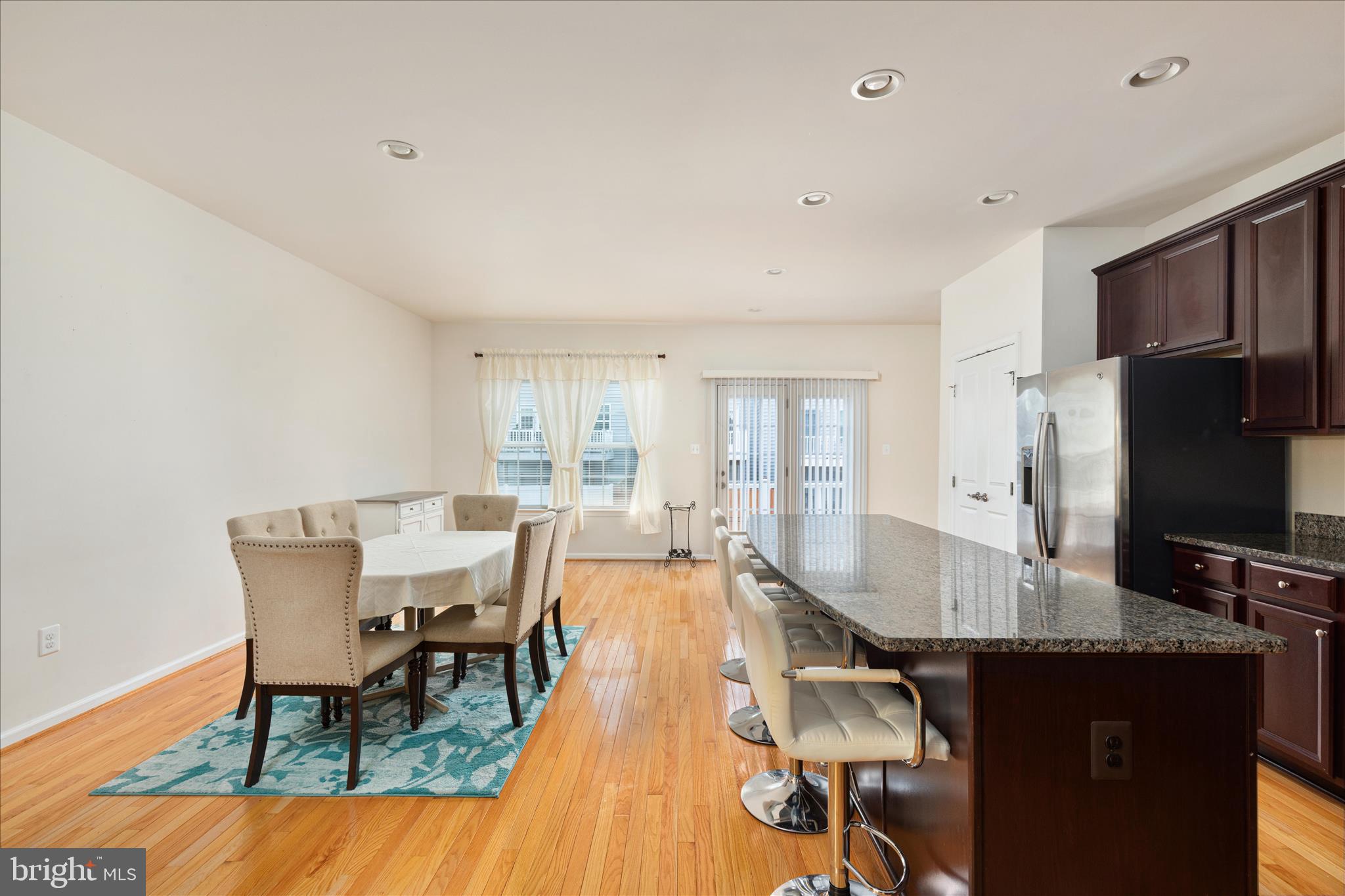 LAKE FREDERICK - Residential