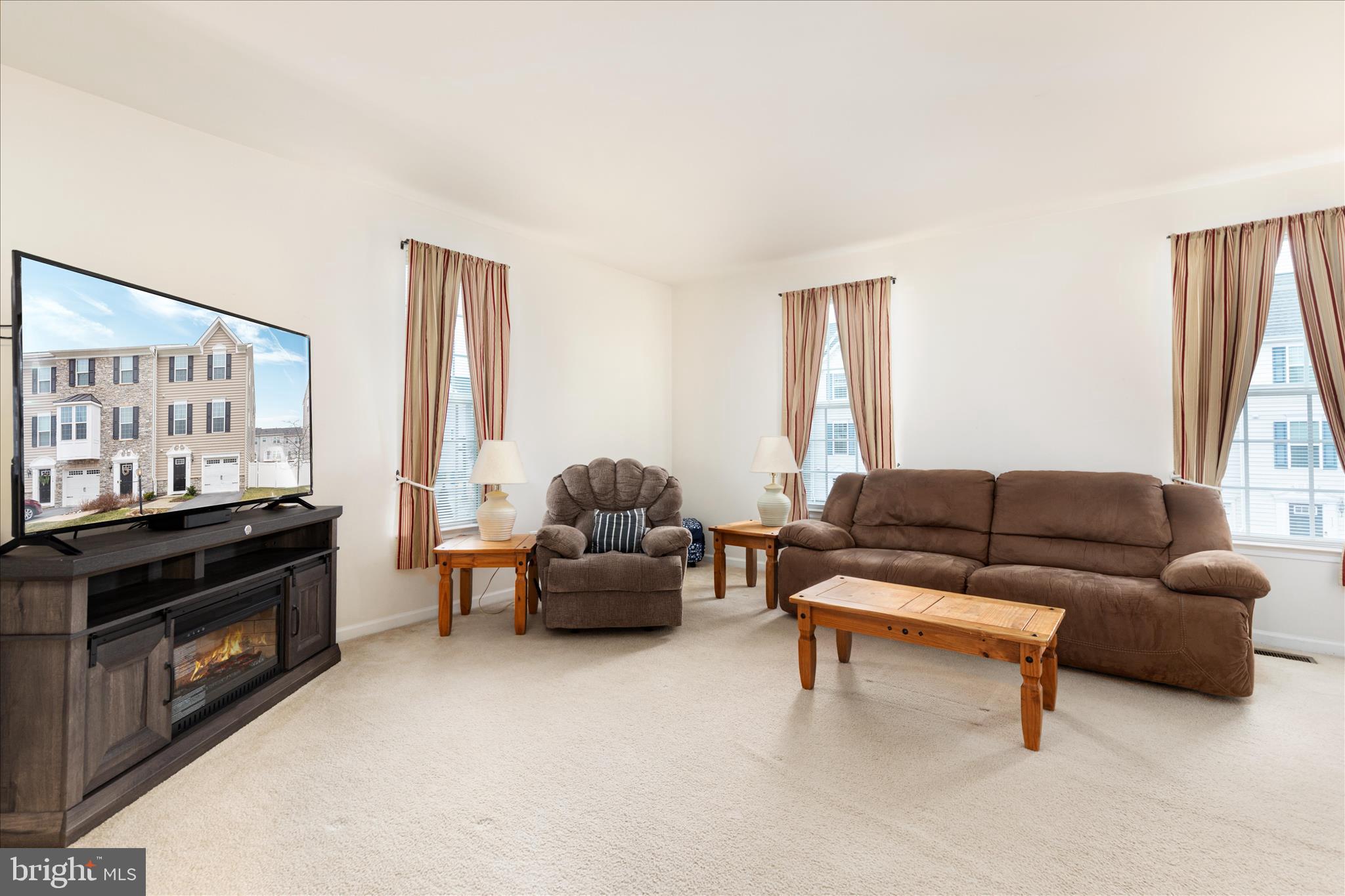 LAKE FREDERICK - Residential