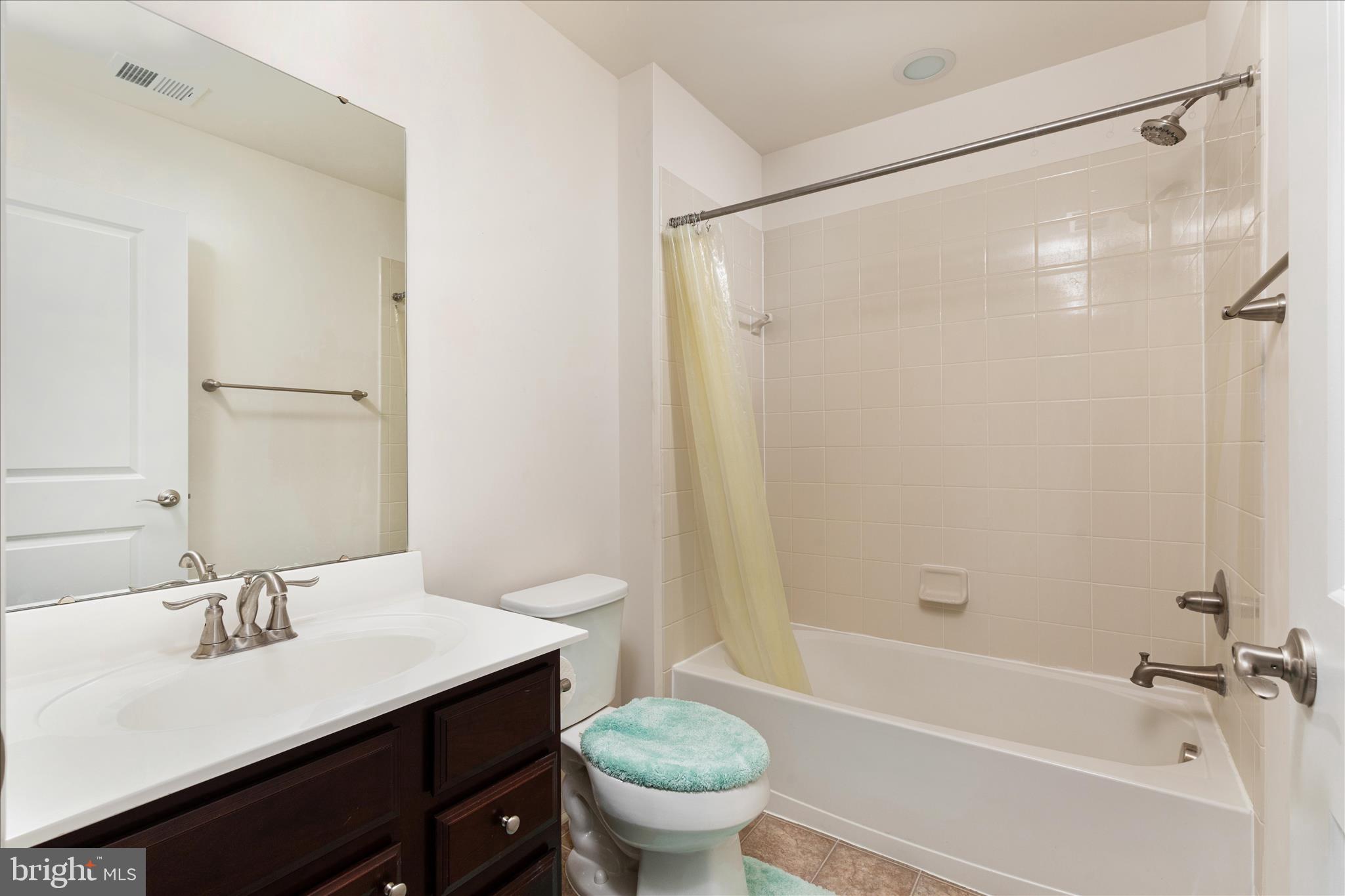 LAKE FREDERICK - Residential