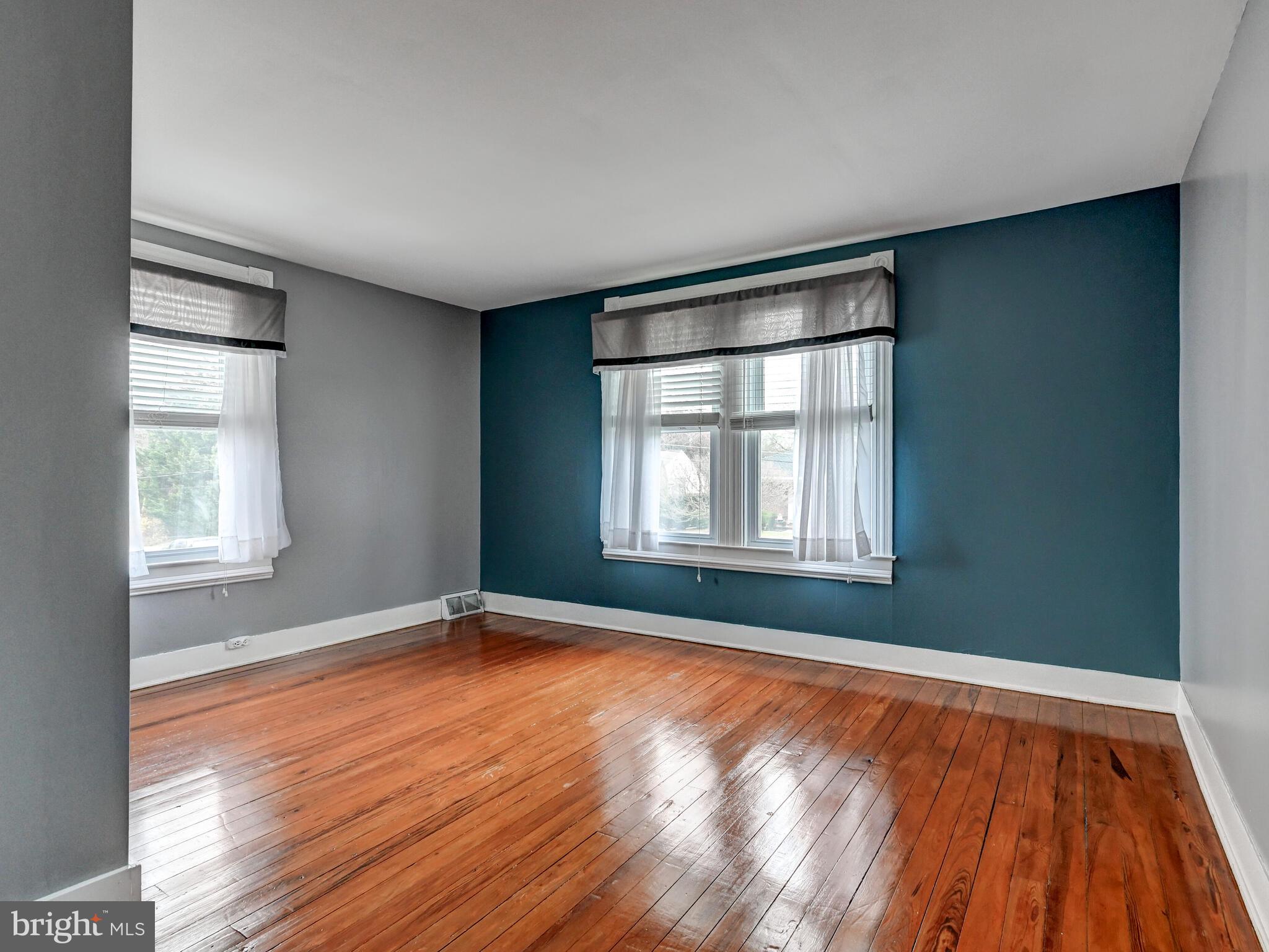 REISTERSTOWN - Residential