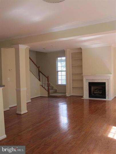 WESTBRIAR PLAZA - Residential Lease