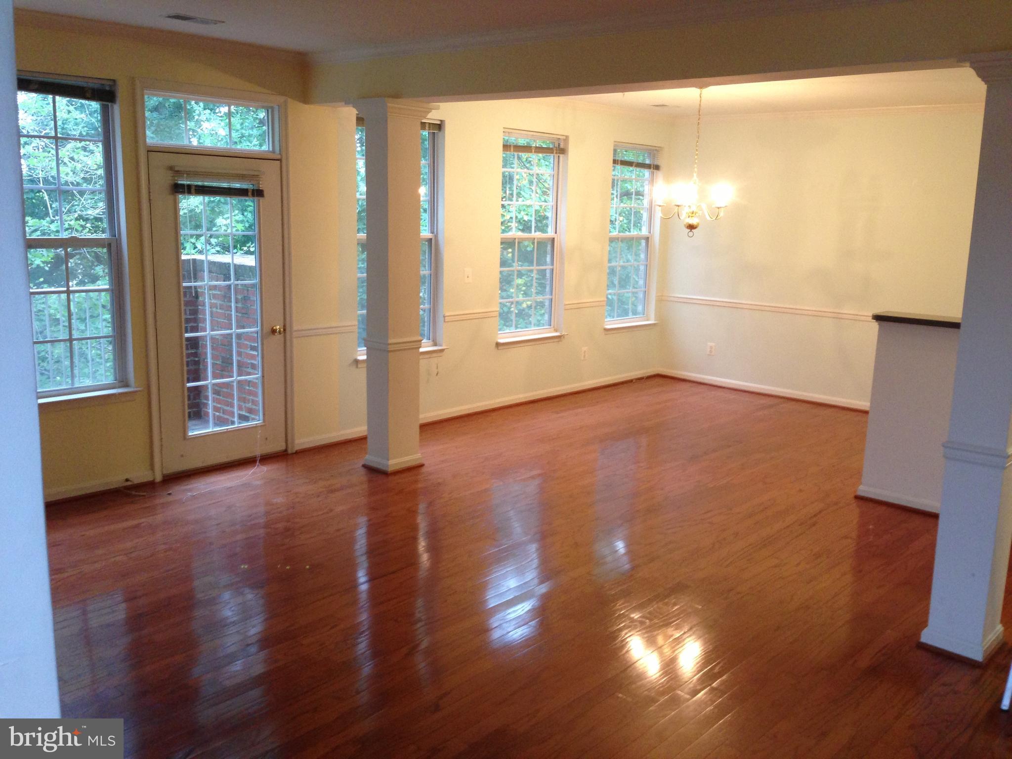 WESTBRIAR PLAZA - Residential Lease