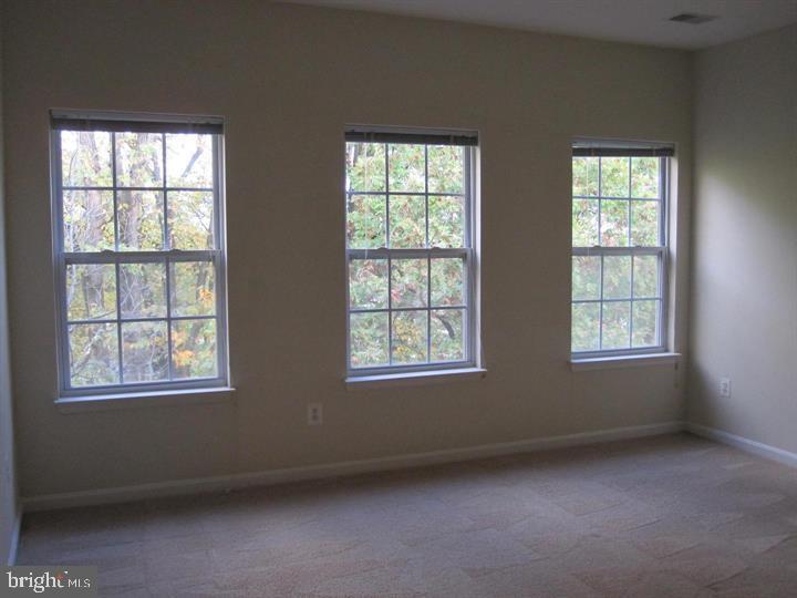 WESTBRIAR PLAZA - Residential Lease