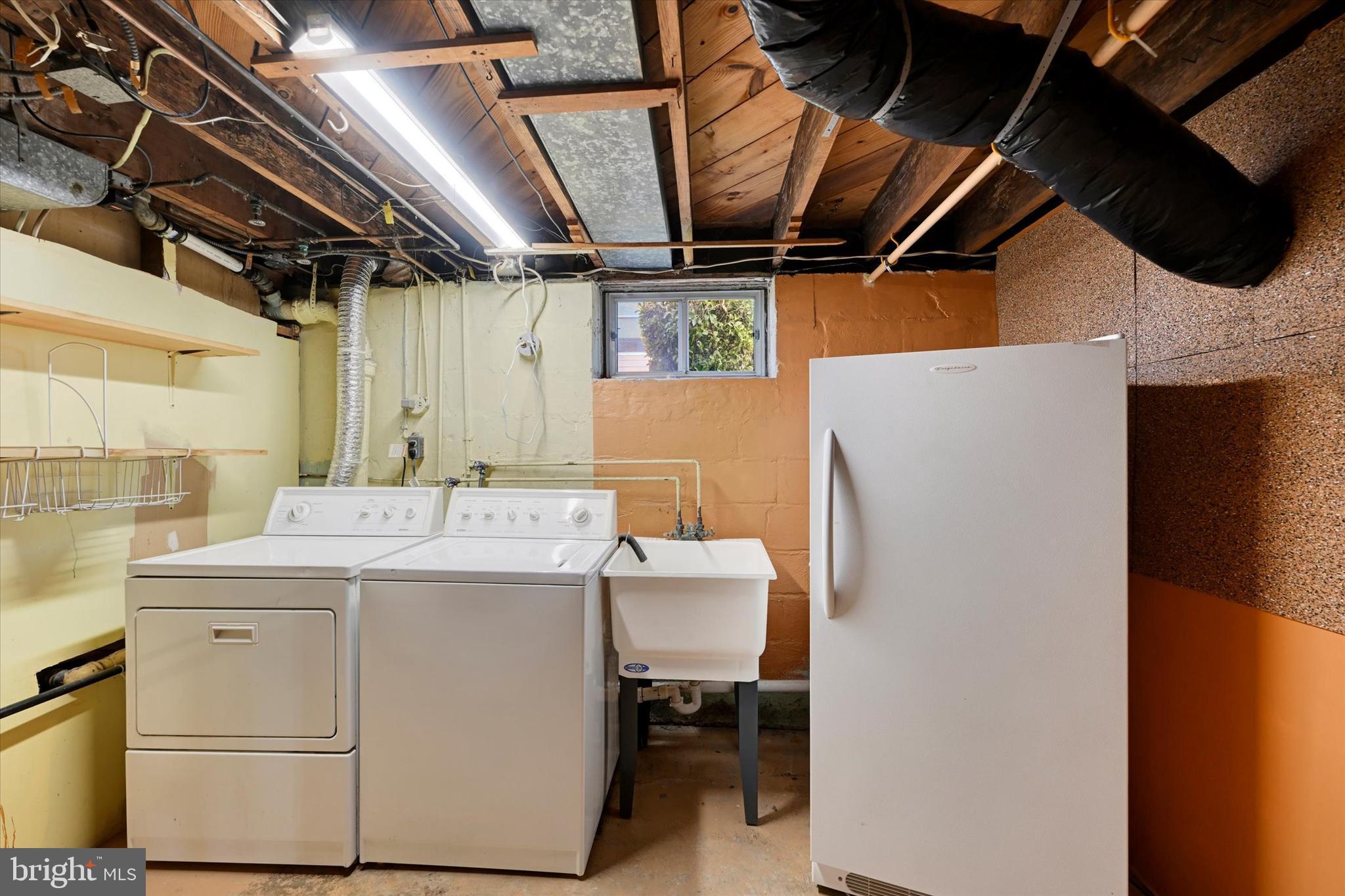 WESTMORELAND FRUIT FARM - Residential