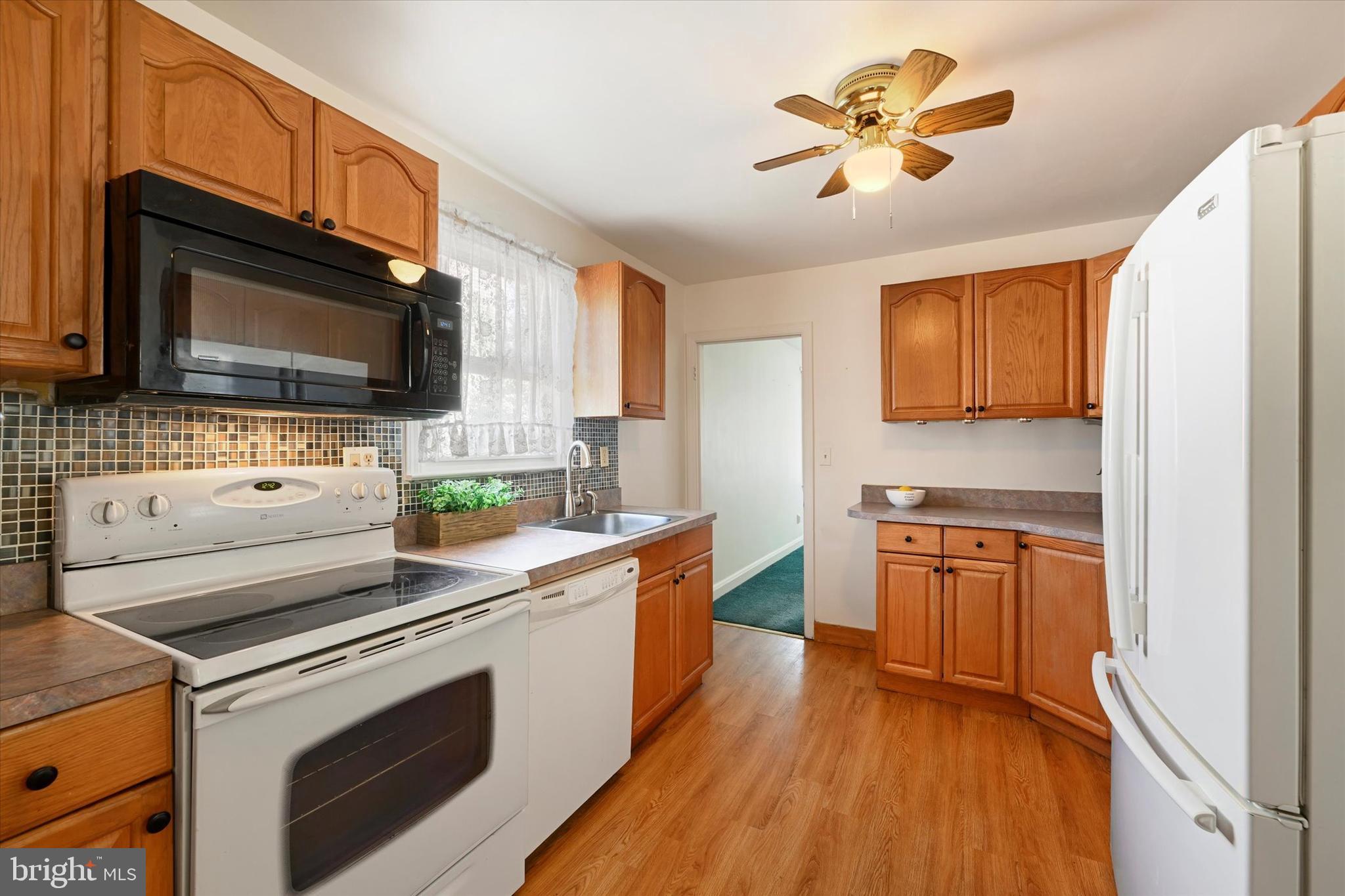 WESTMORELAND FRUIT FARM - Residential