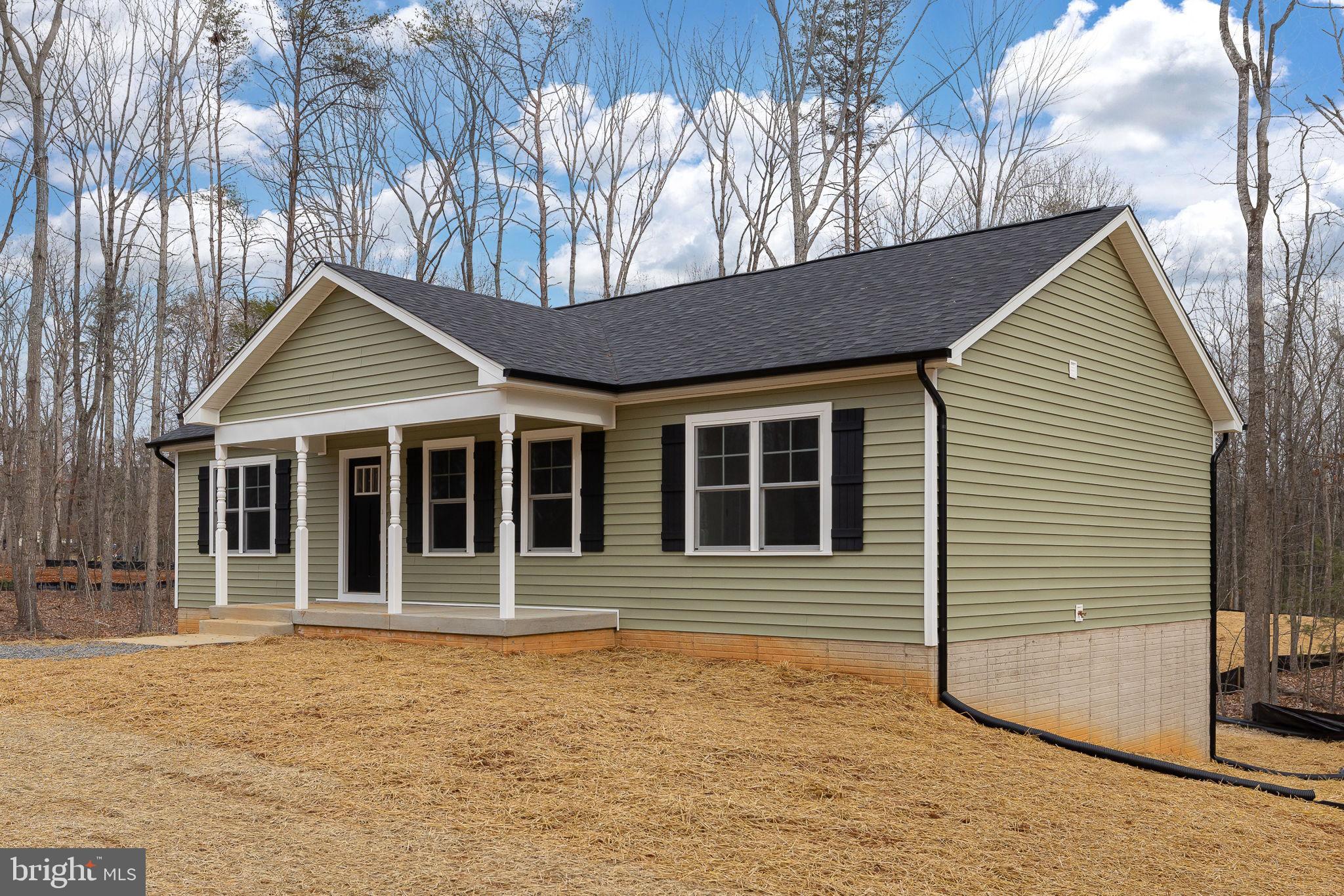 PRESIDENTIAL LAKES - Residential