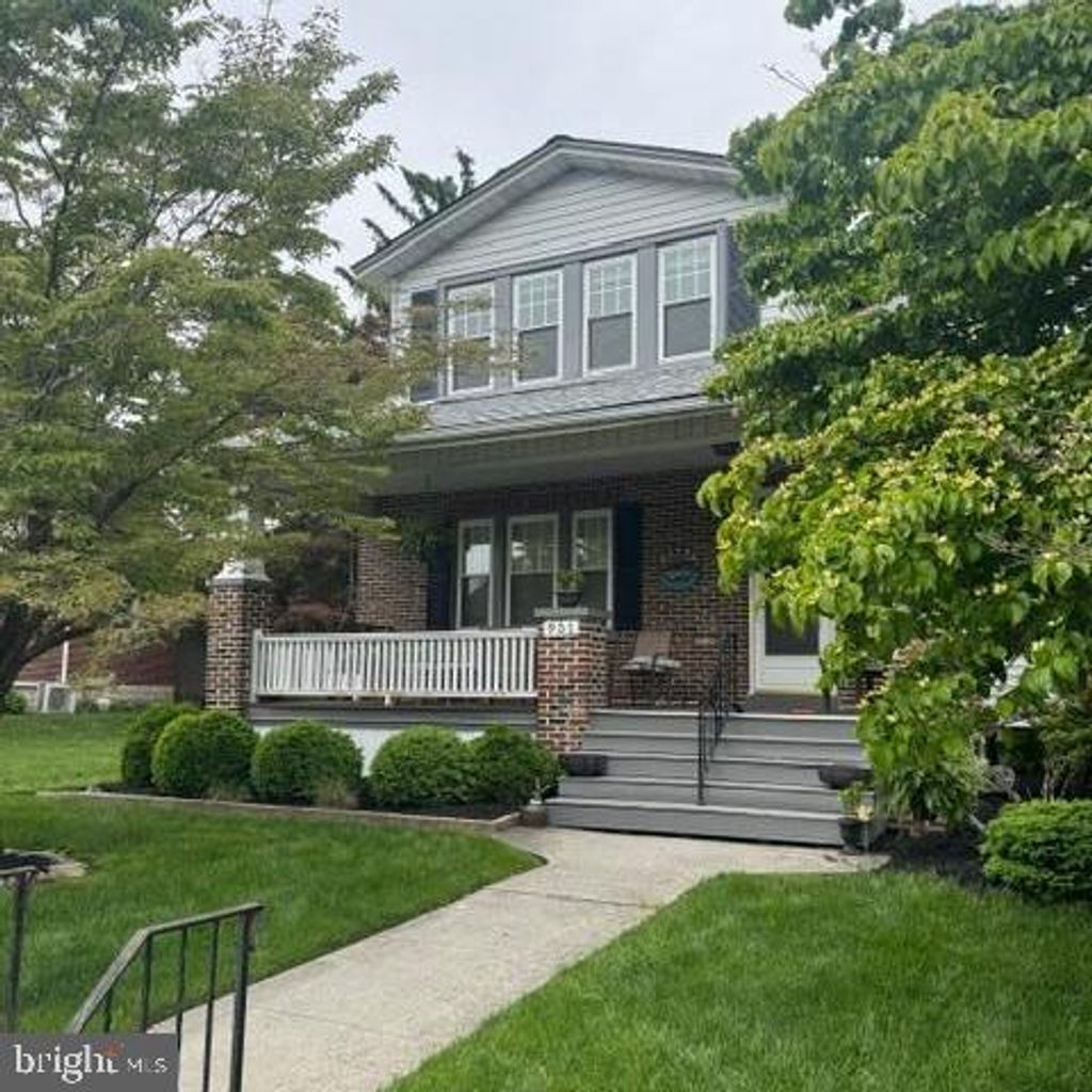 Photo of 951 Locust Street, COLUMBIA, PA 17512 (MLS # PALA2087996)