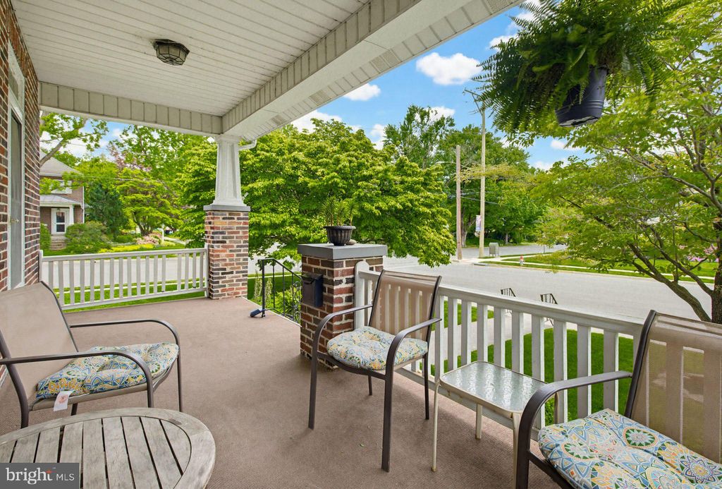 Photo of 951 Locust Street, COLUMBIA, PA 17512 (MLS # PALA2087996)