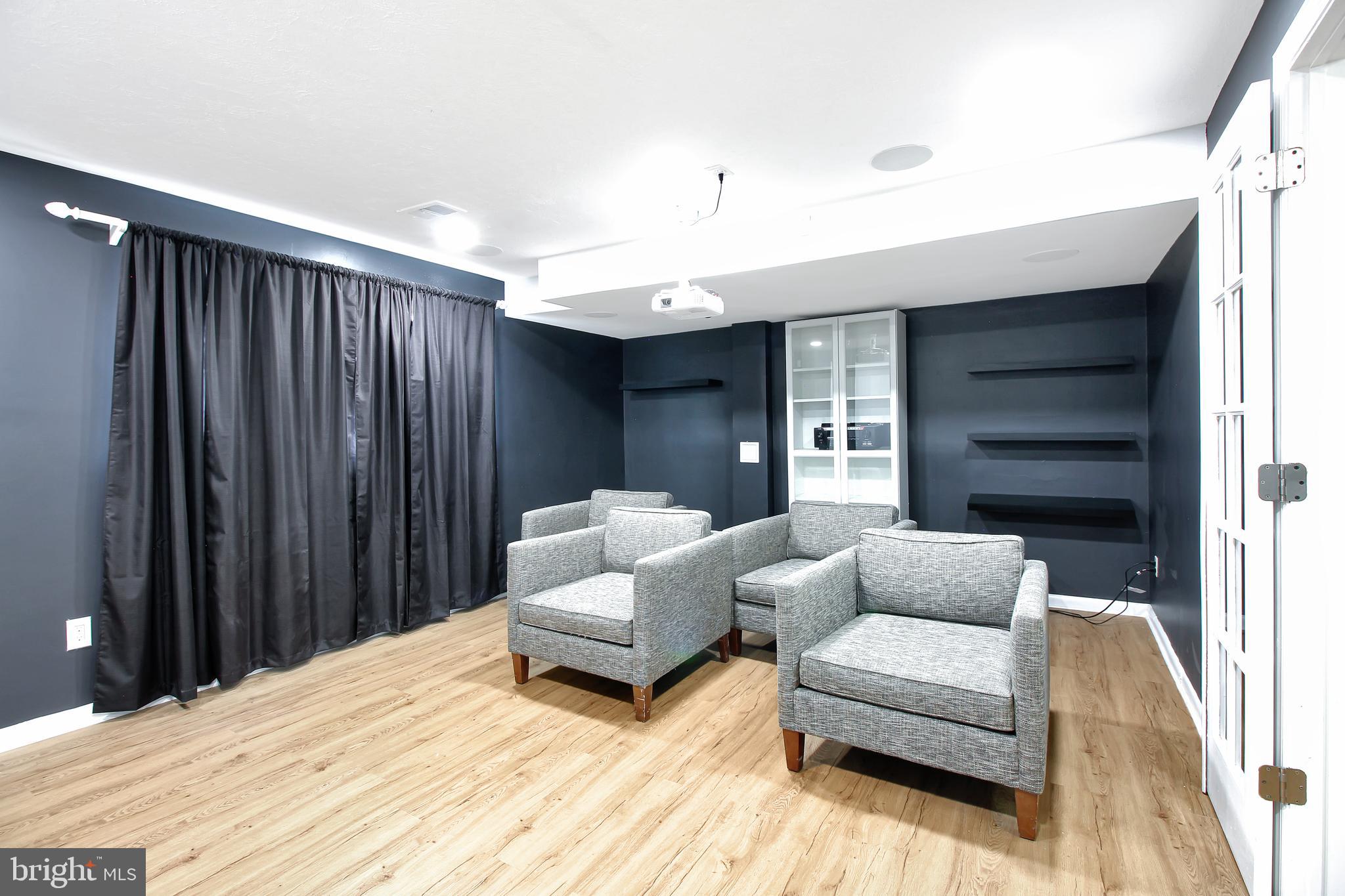 TAKOMA PARK - Residential