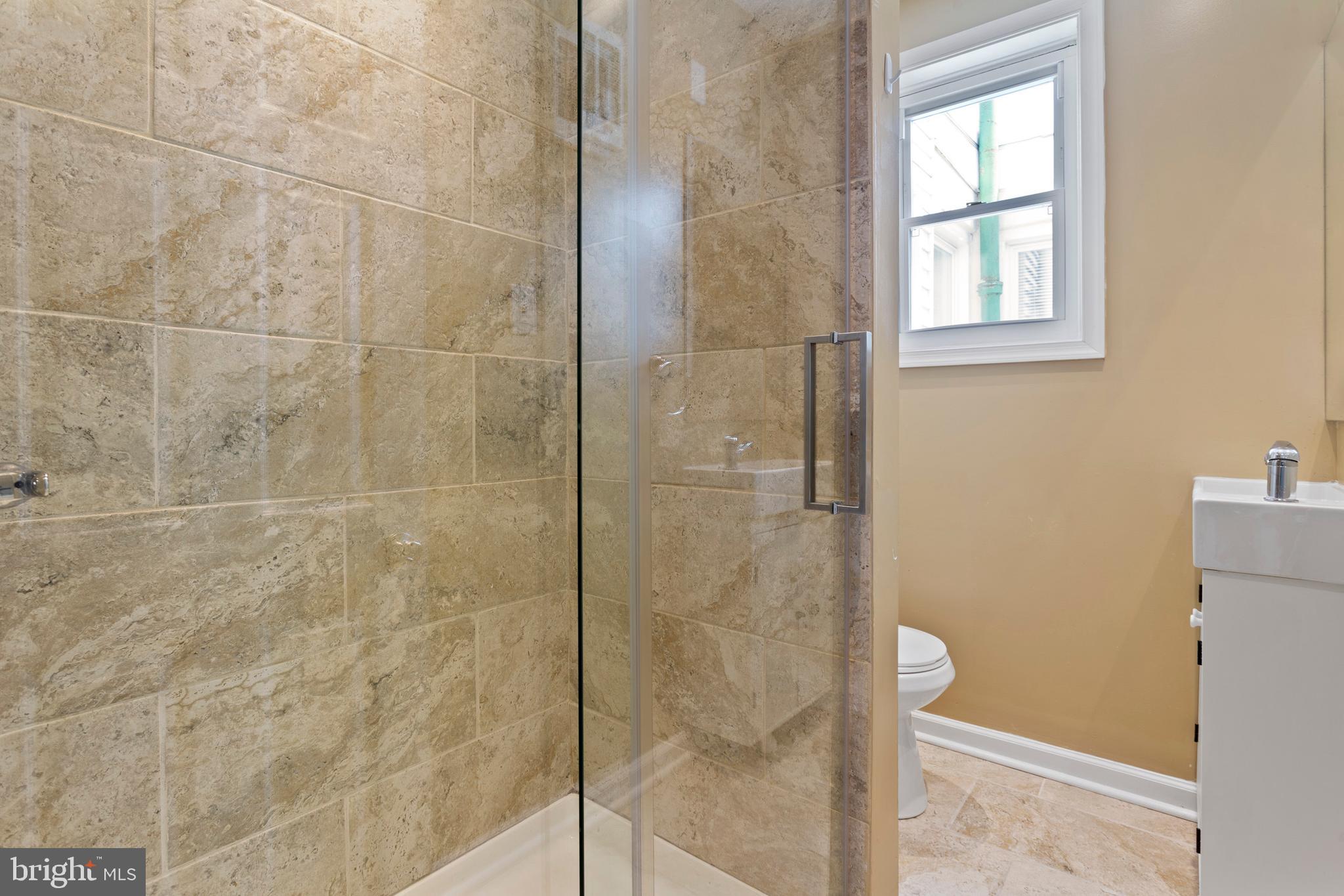 KENSINGTON - Residential Lease