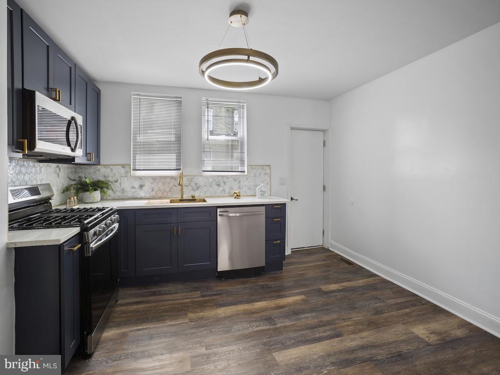 PENN NORTH - Residential