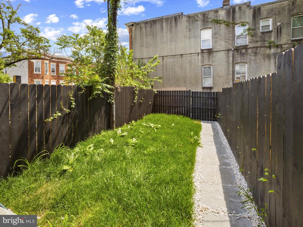 PENN NORTH - Residential