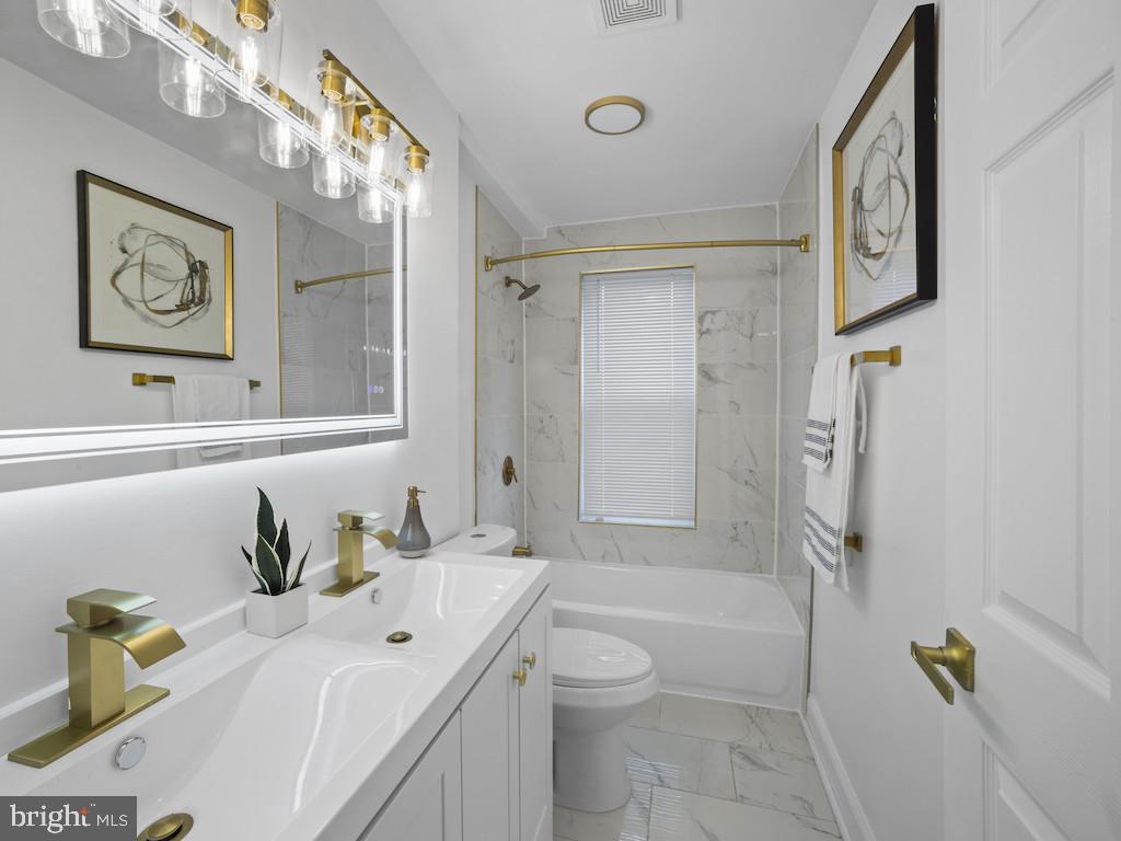 PENN NORTH - Residential