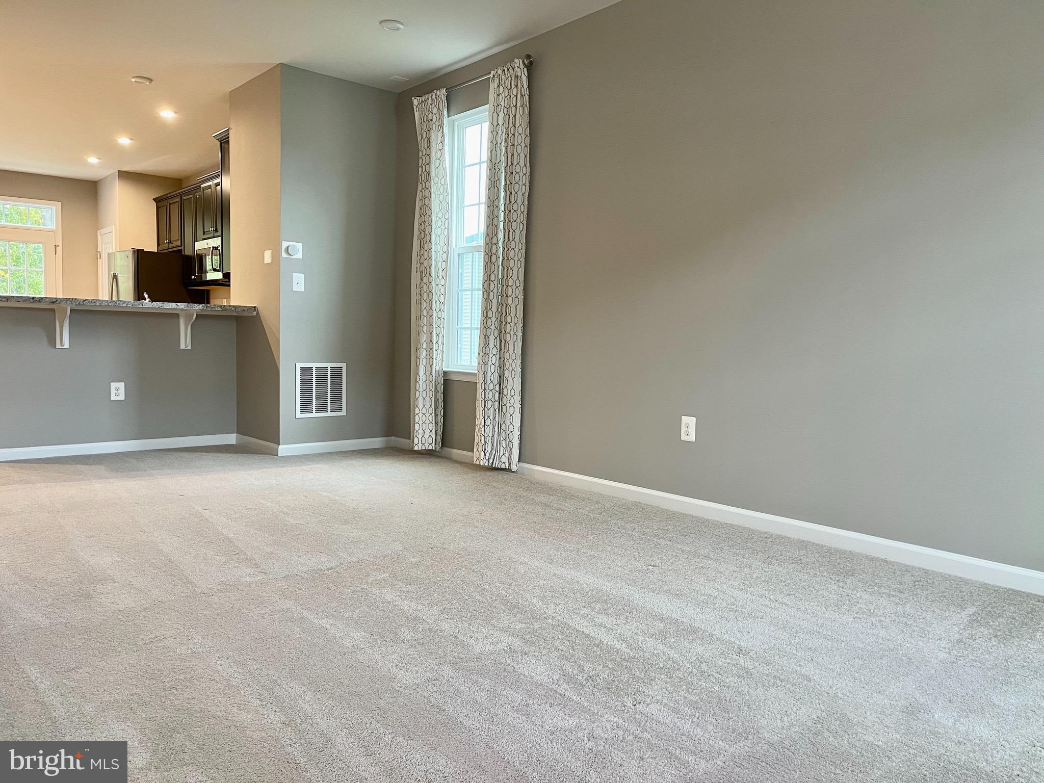 RAPPAHANNOCK LANDING - Residential Lease