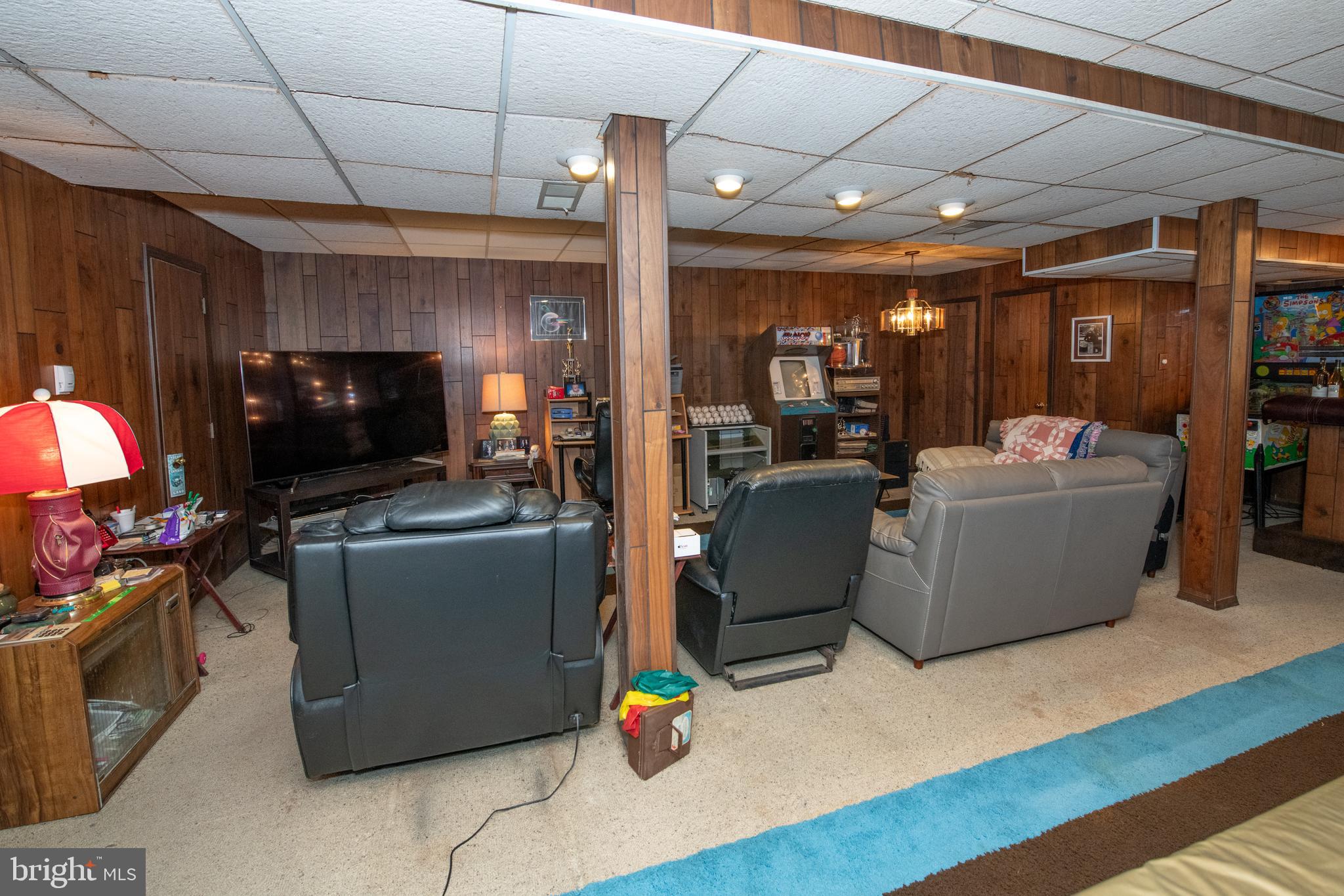 JUSTA FARMS - Residential