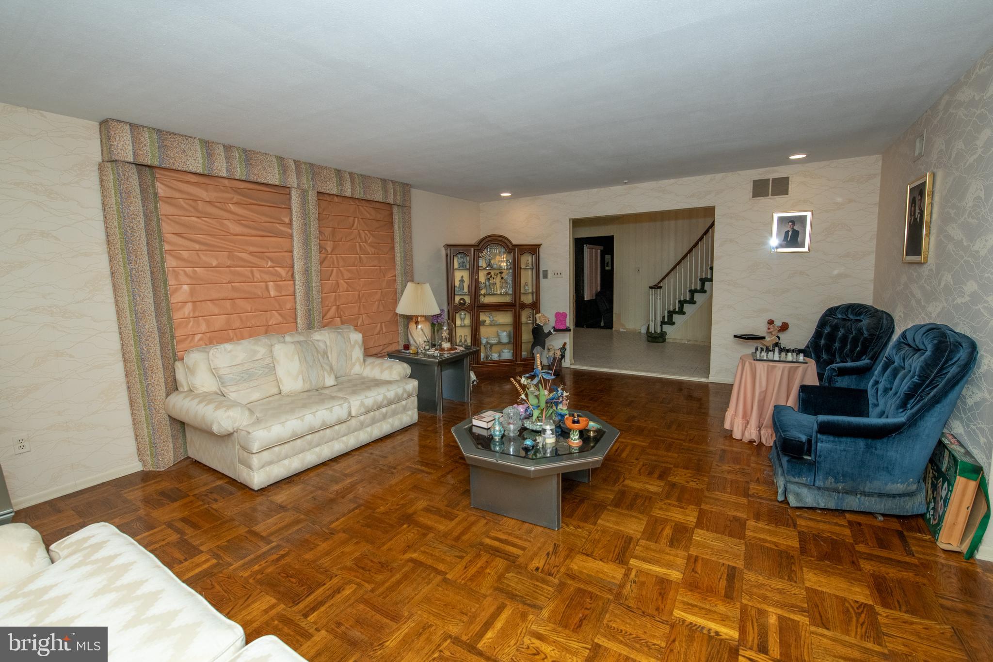 JUSTA FARMS - Residential