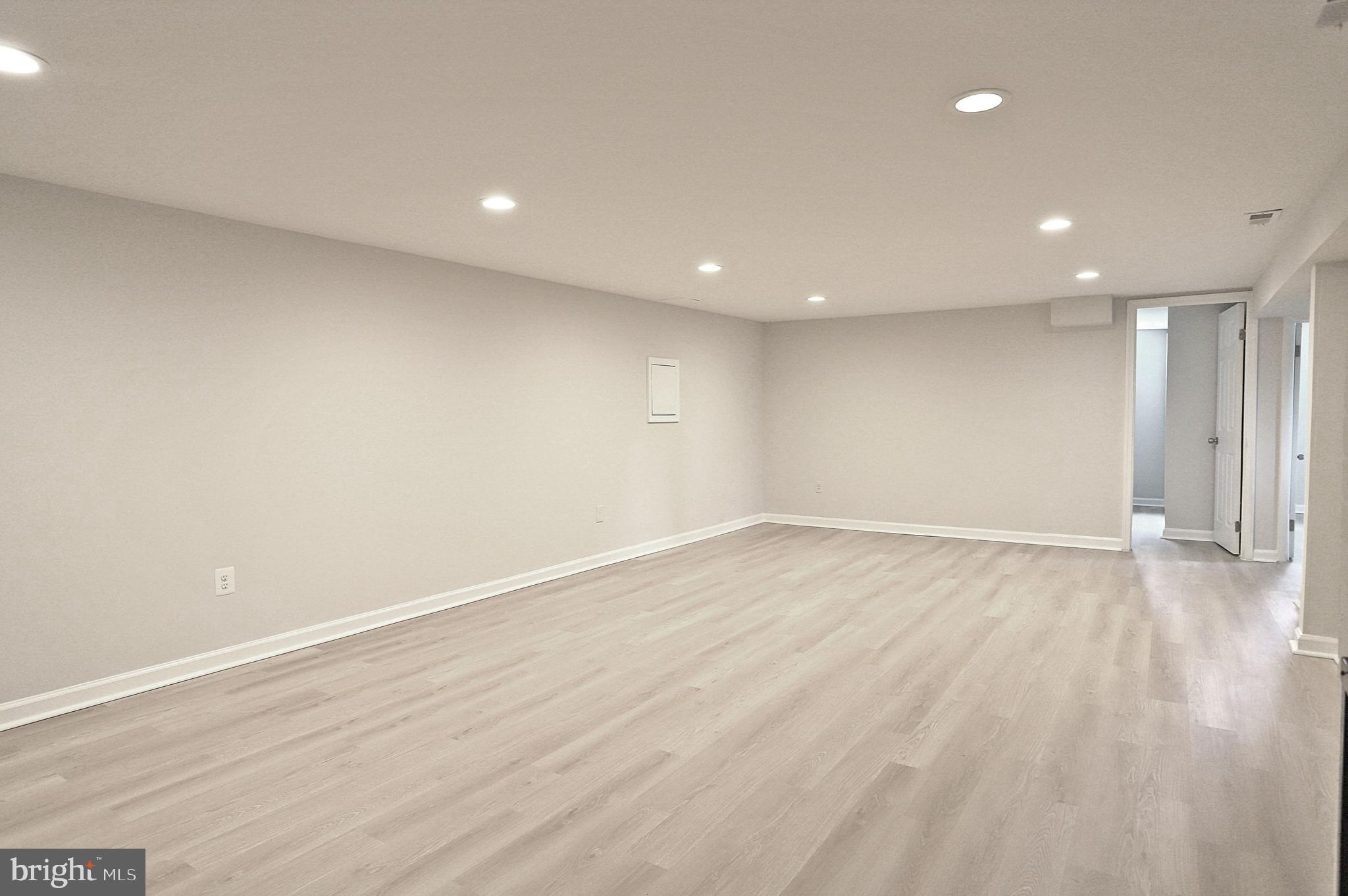 PARKLAWN - Residential