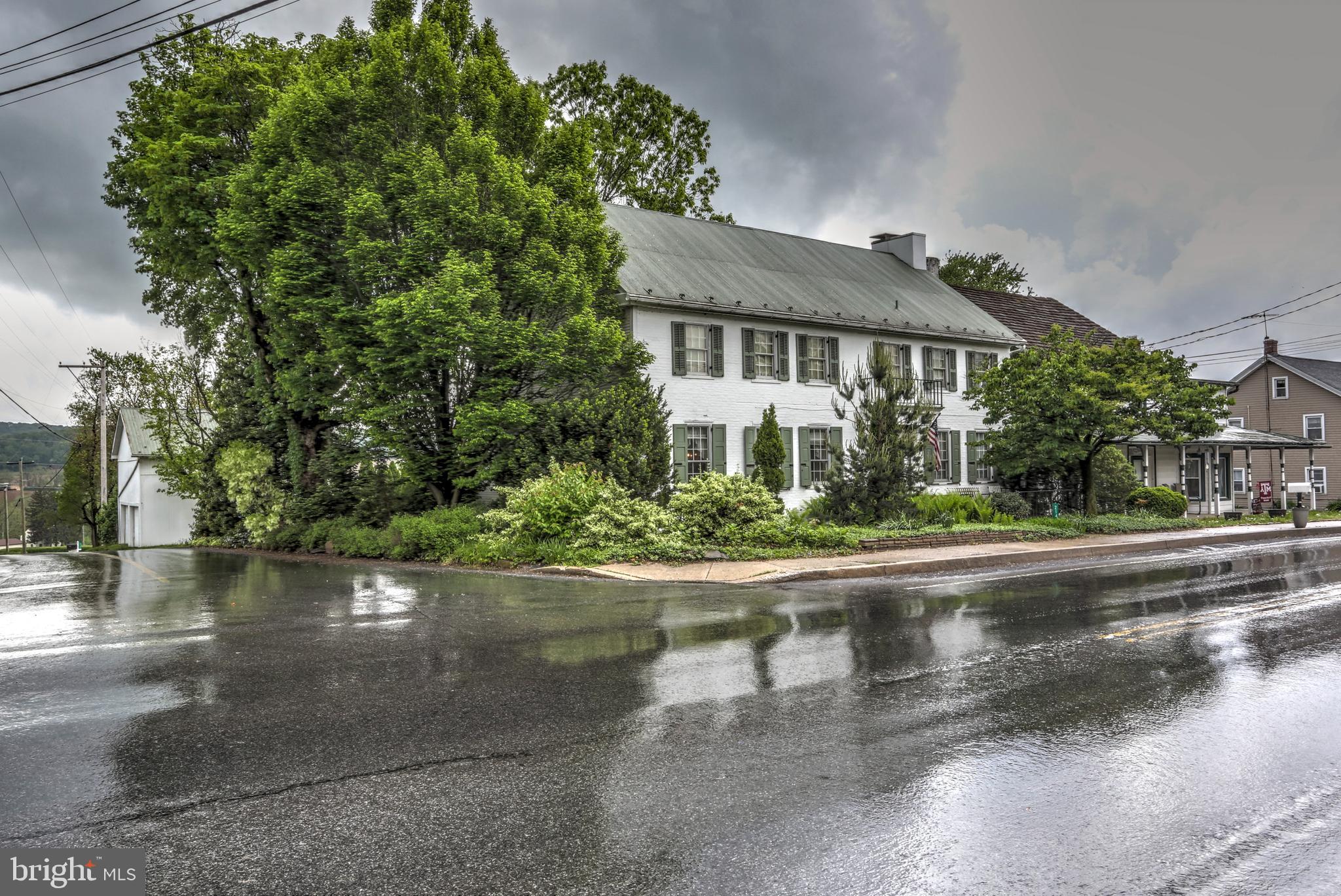 2140 MAIN STREET