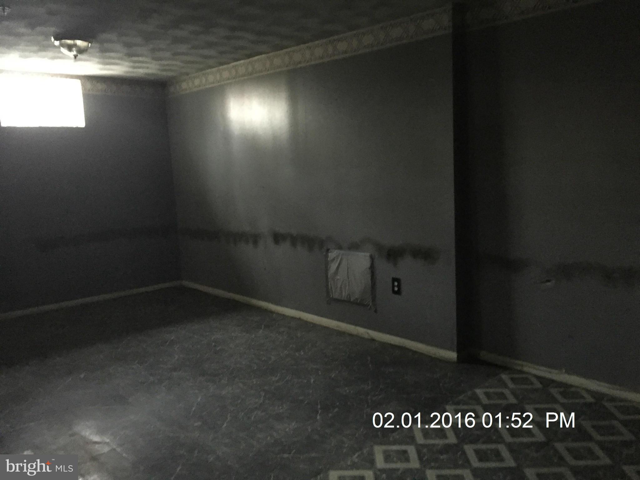 COUNTRYSIDE - Residential