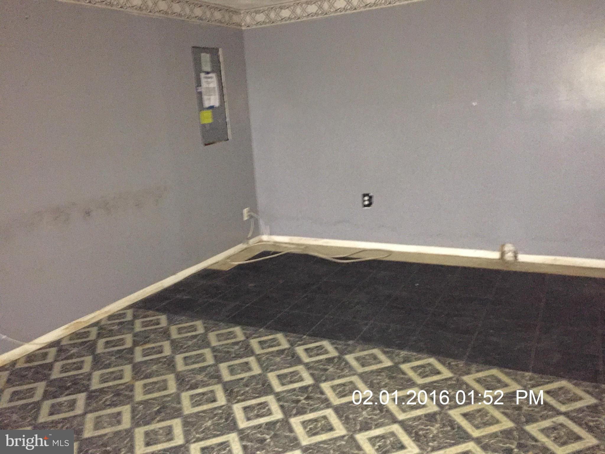 COUNTRYSIDE - Residential