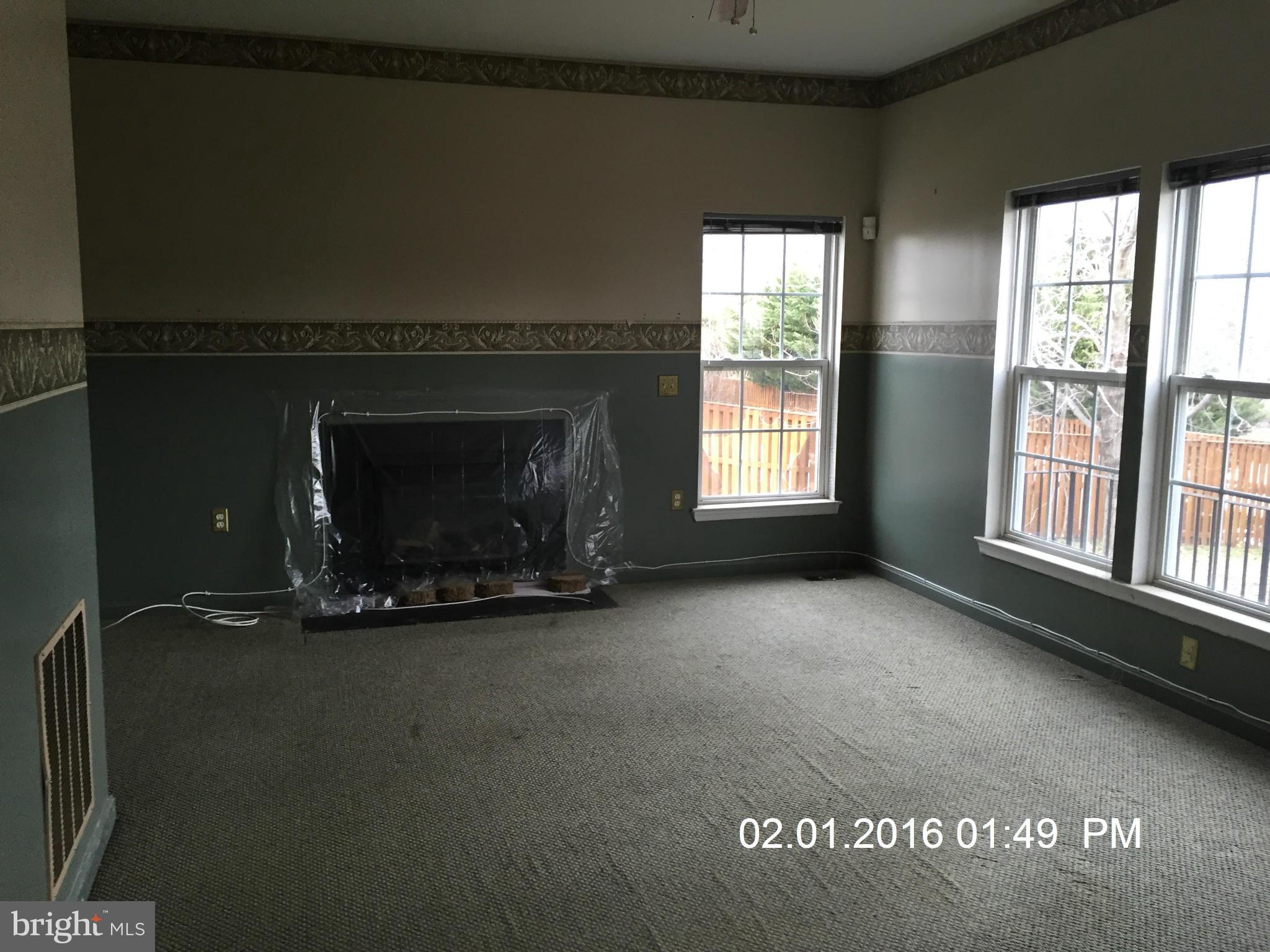 COUNTRYSIDE - Residential