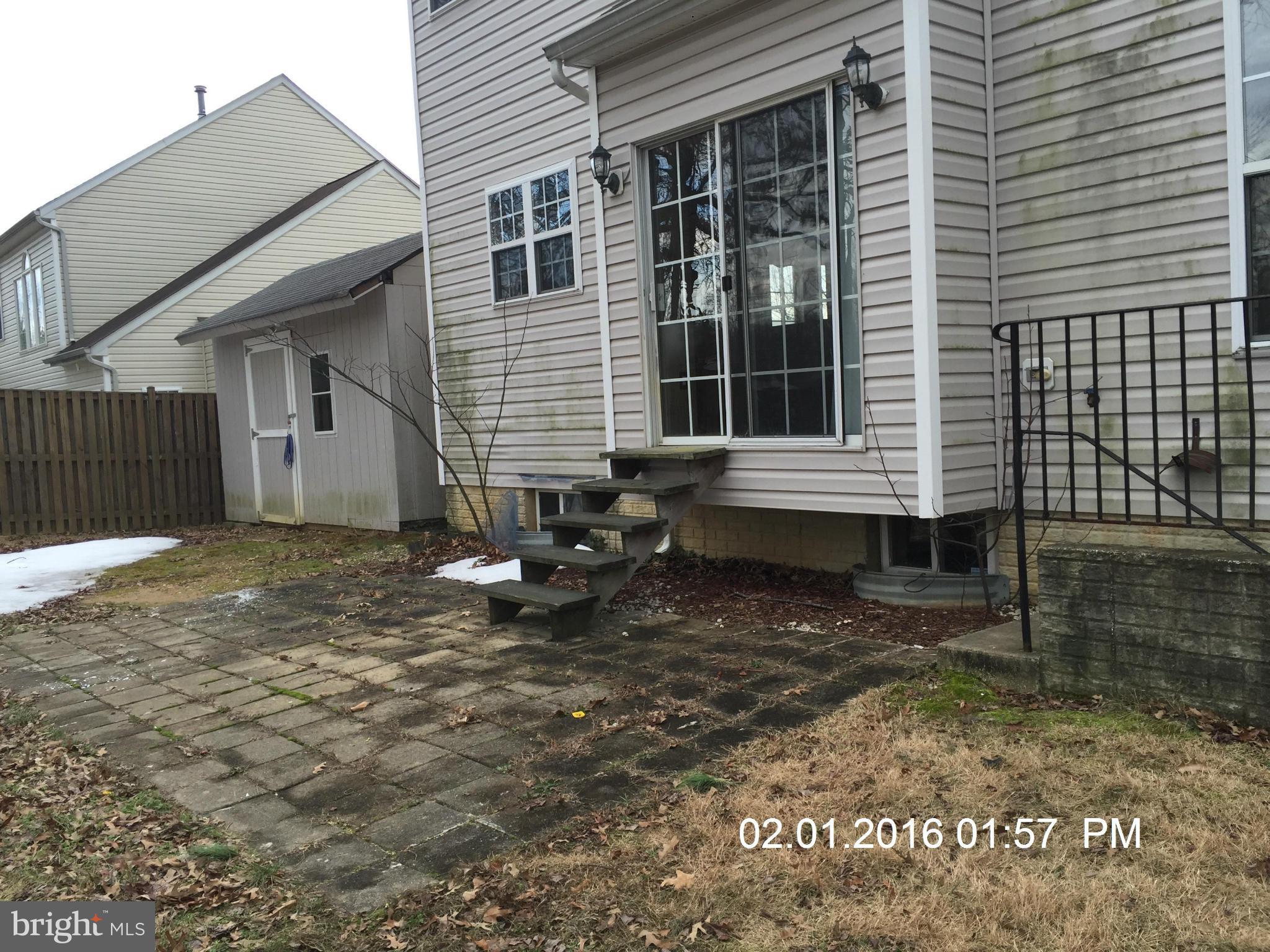 COUNTRYSIDE - Residential