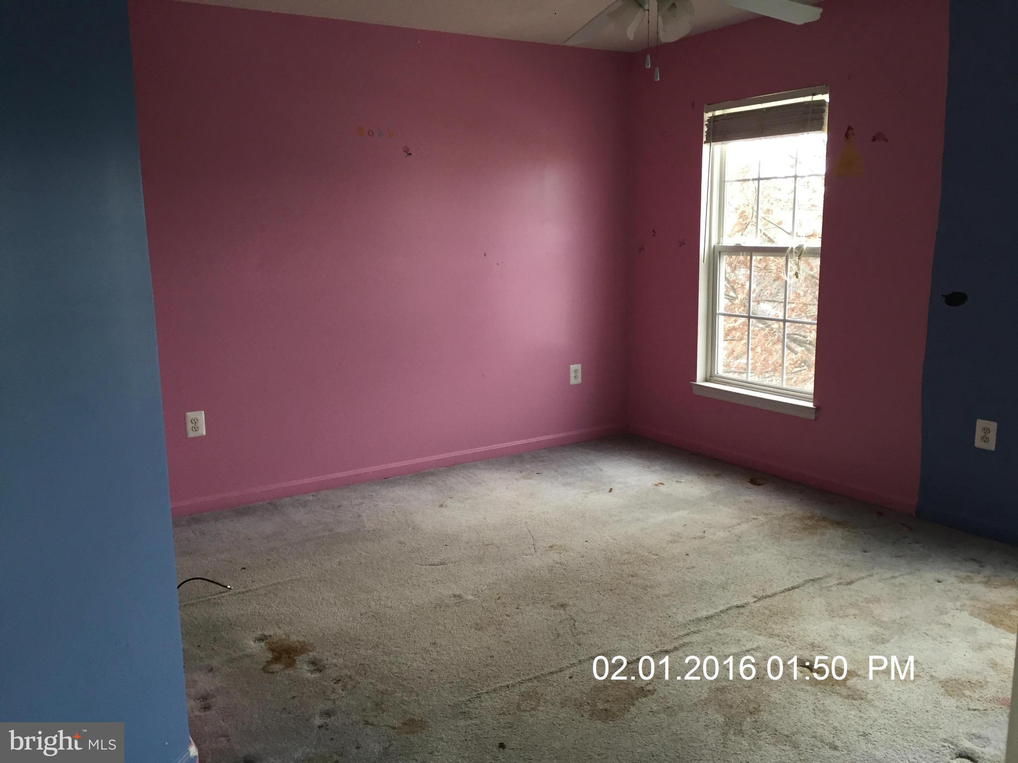 COUNTRYSIDE - Residential