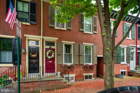 Townhouse For Sale - 124 S New St<br/> WEST CHESTER, PA 19382