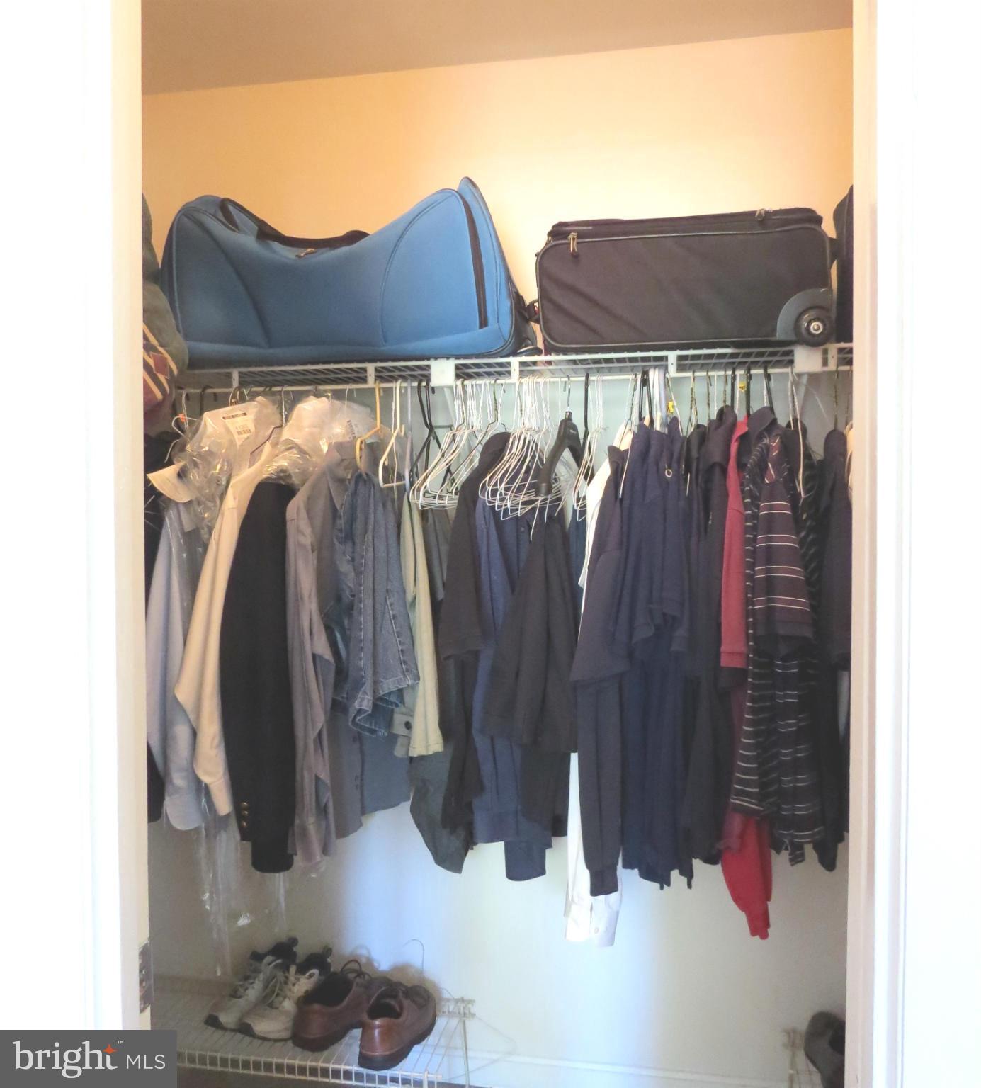 FLOWER HILL - Residential